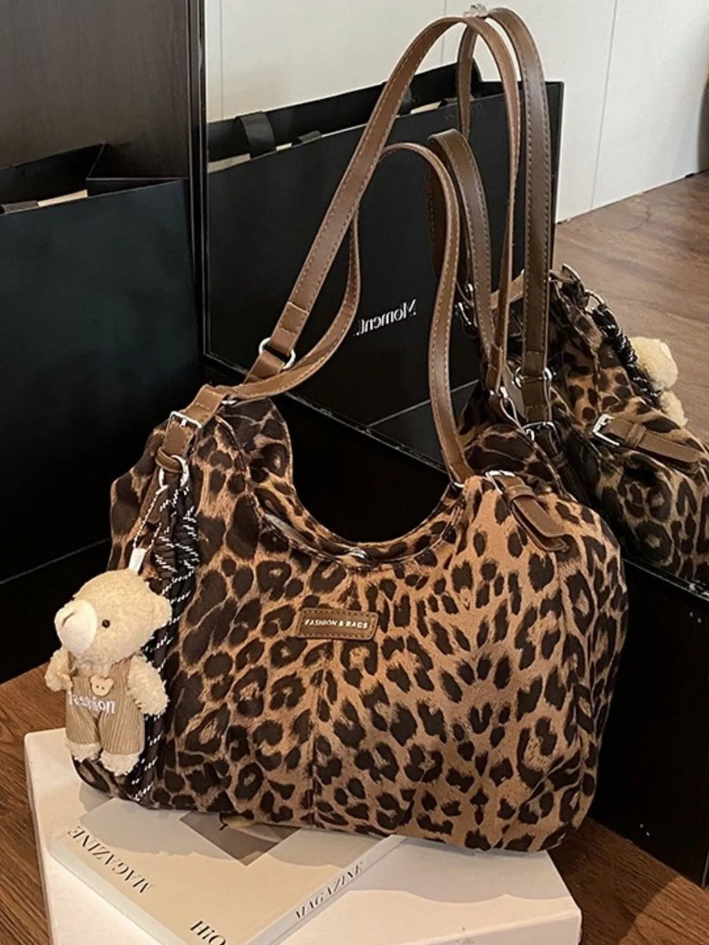 Leopard Adjustable Strap Shoulder Bag