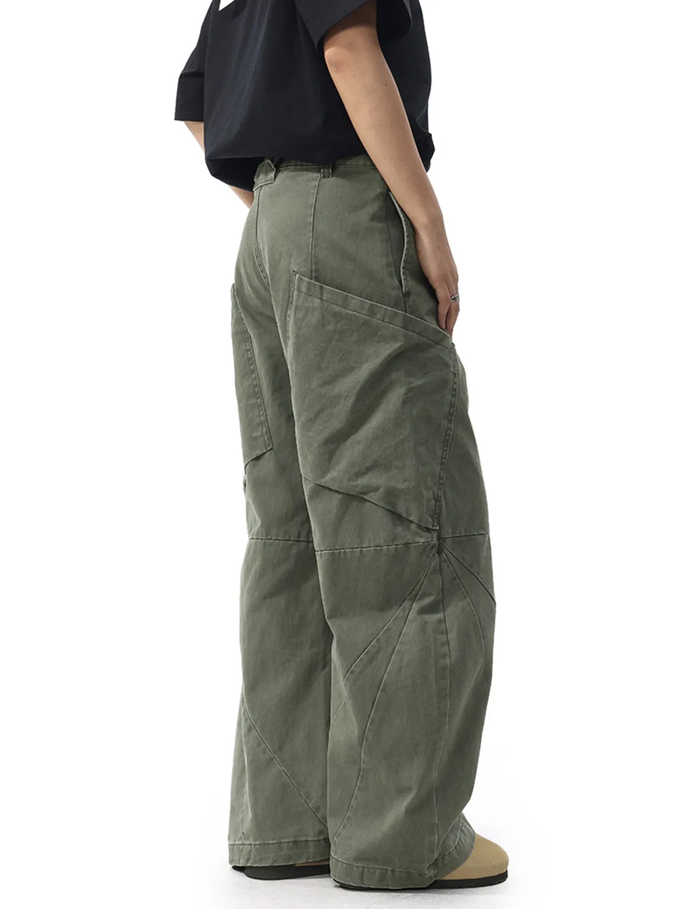 Men's Wide Leg Cargo Pants