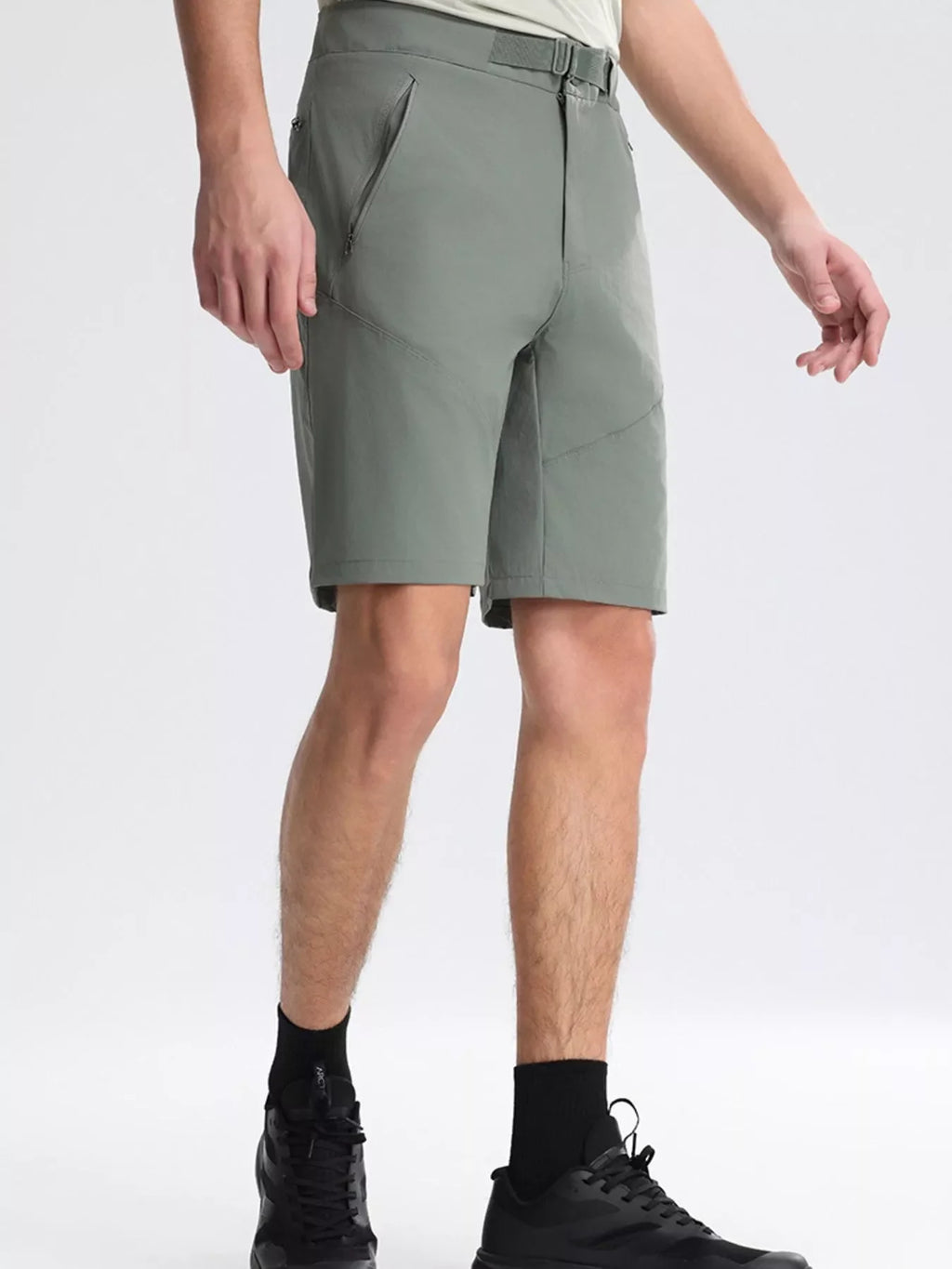 Men's Plus Size Pocketed Lightweight Shorts