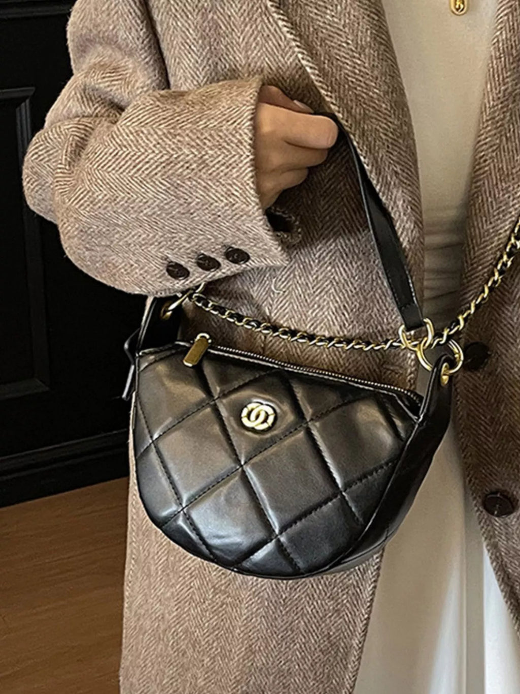 Quilted Chain Crossbody Bag