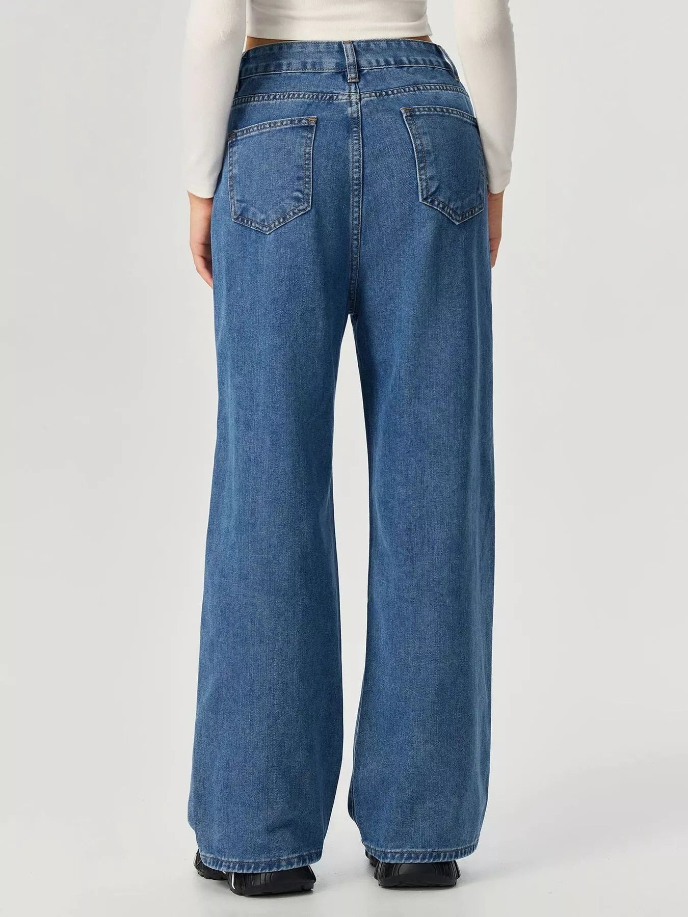Distressed Wide Leg Jeans