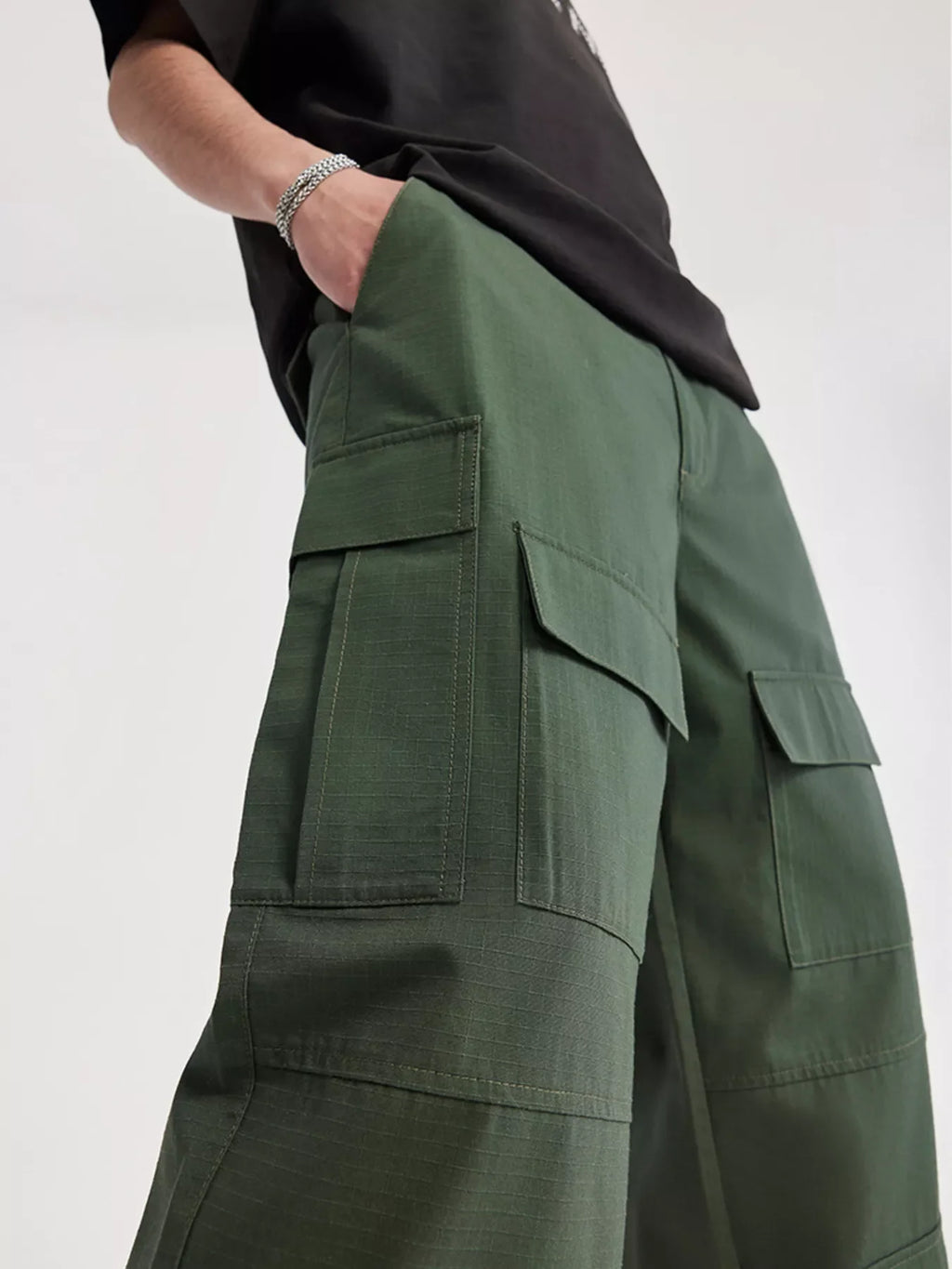 Men's Loose Fit Cargo Pants