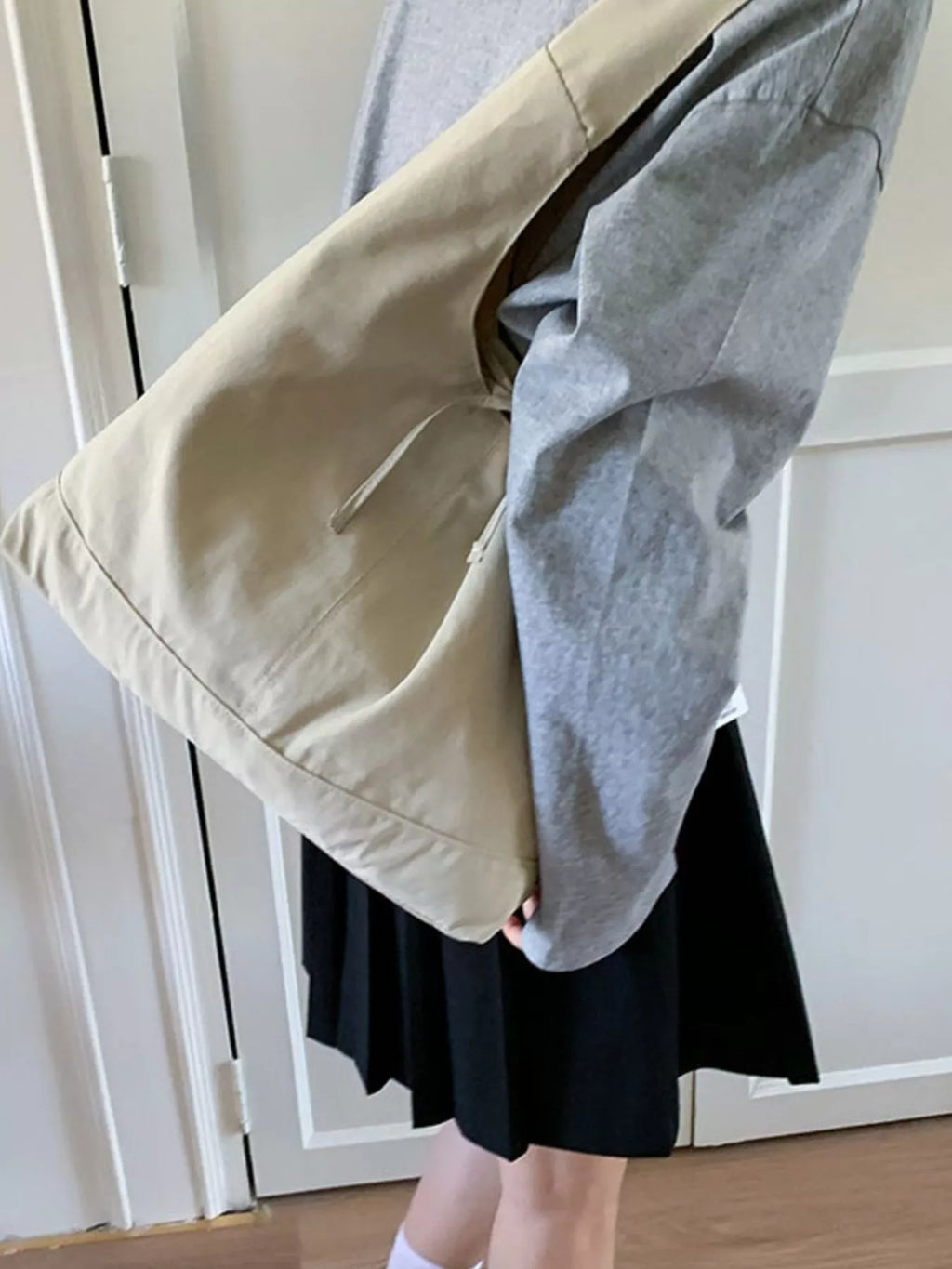 Tied Casual Lightweight Shoulder Bag
