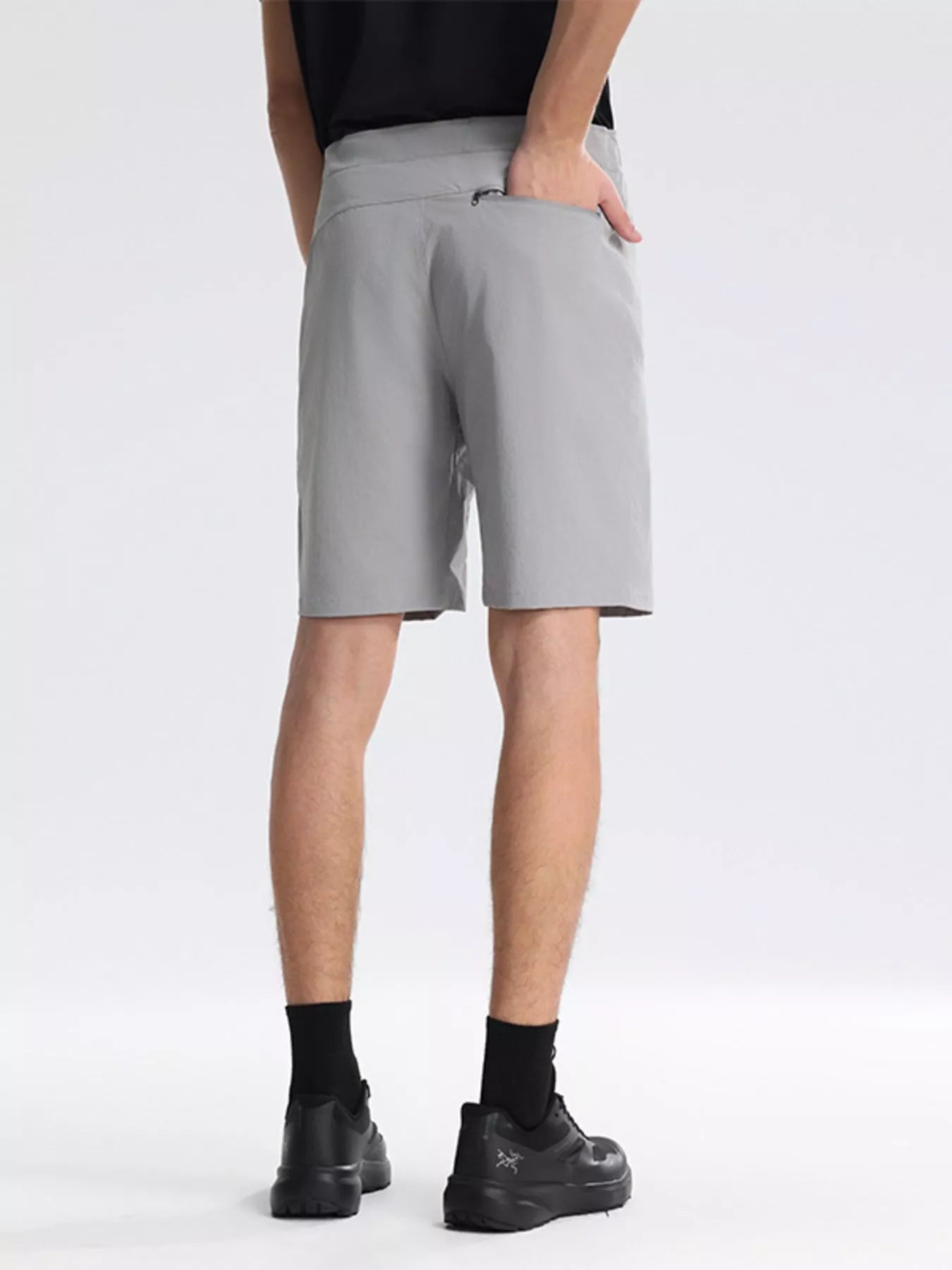 Men's Plus Size Pocketed Lightweight Shorts