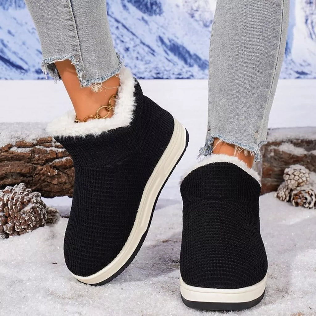 Cozy Knit Ankle Boots with Plush Lining