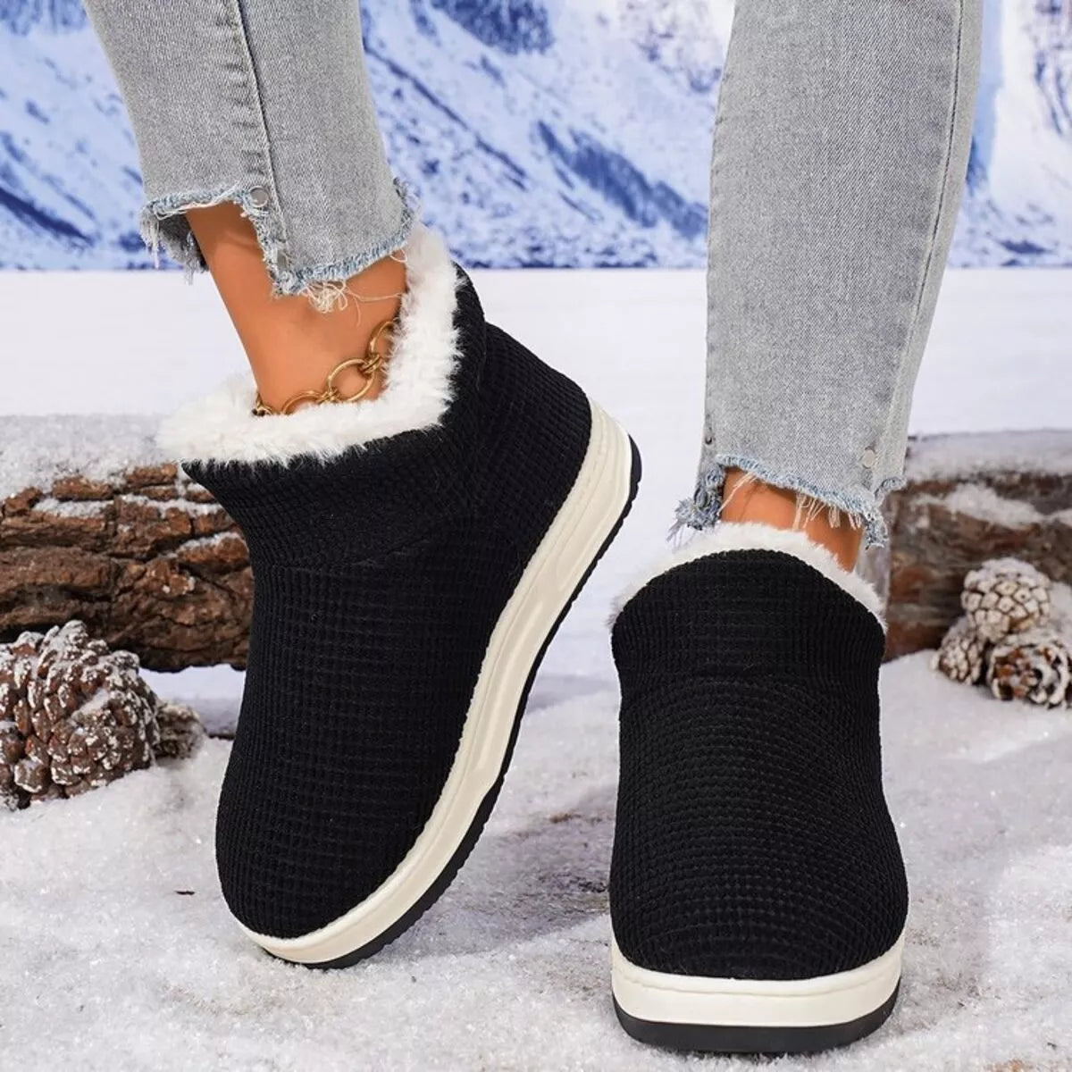 Cozy Knit Ankle Boots with Plush Lining