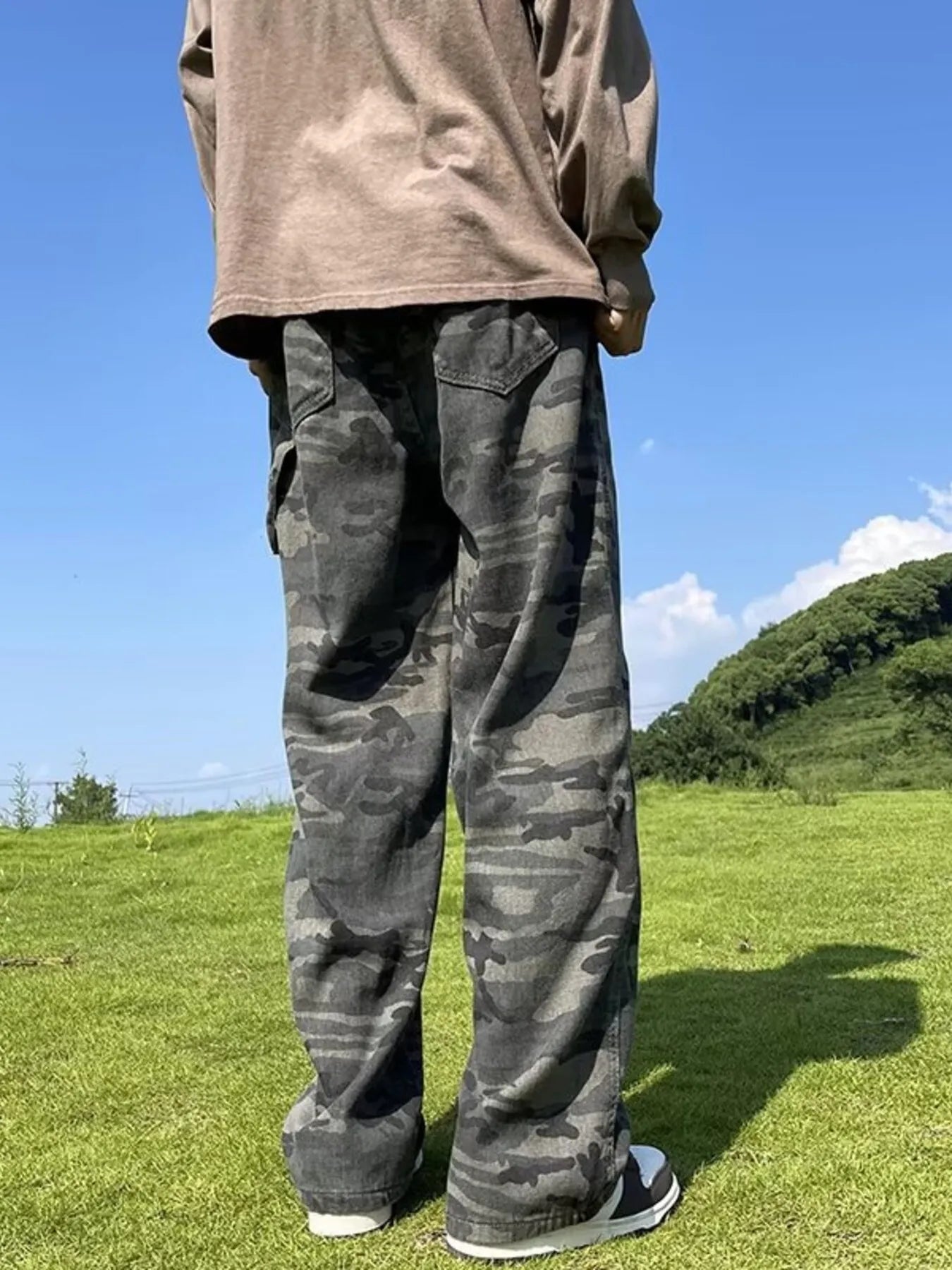 Men's Relaxed Fit Camo Cargo Pants
