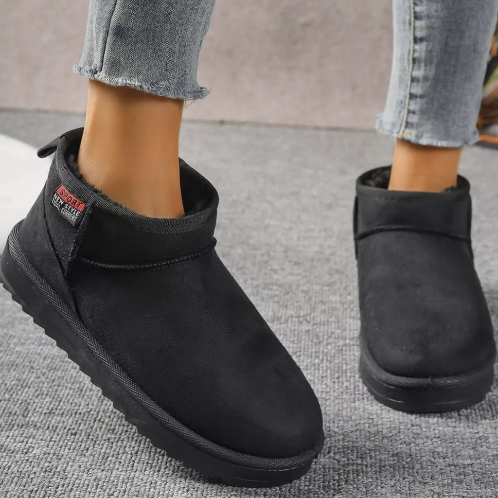Round Toe Platform Boots