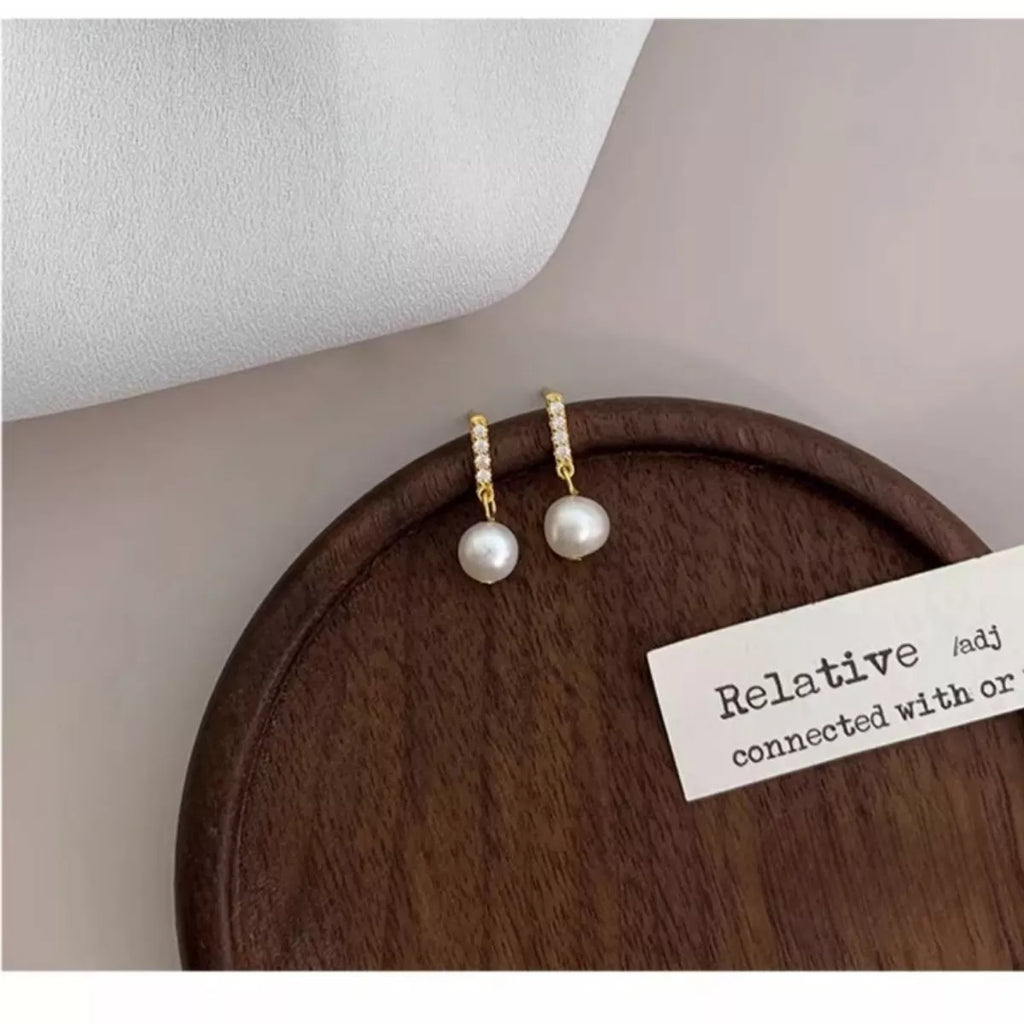 Pearl Drop Earrings