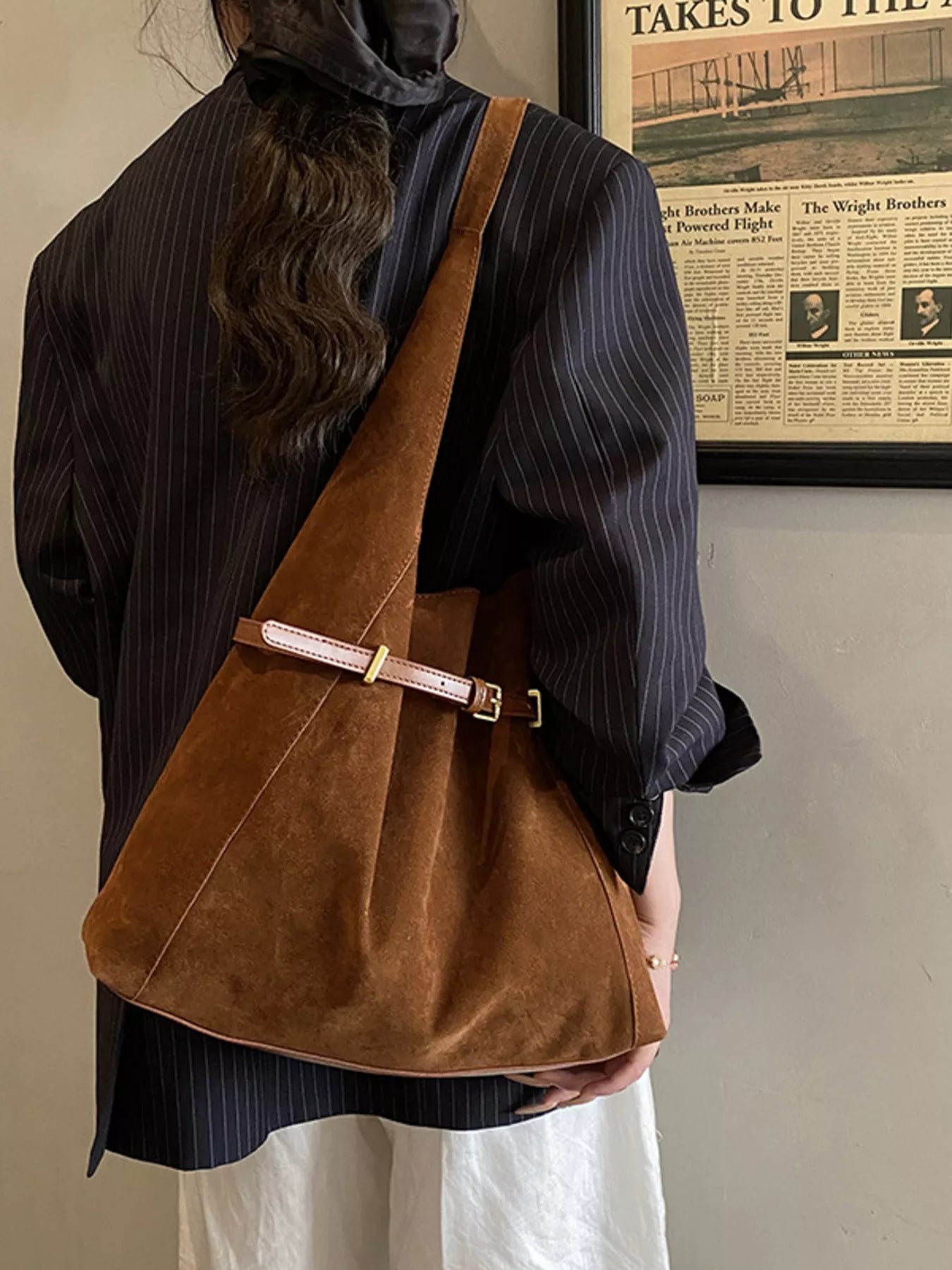 Buckle Adjustable Strap Shoulder Bag