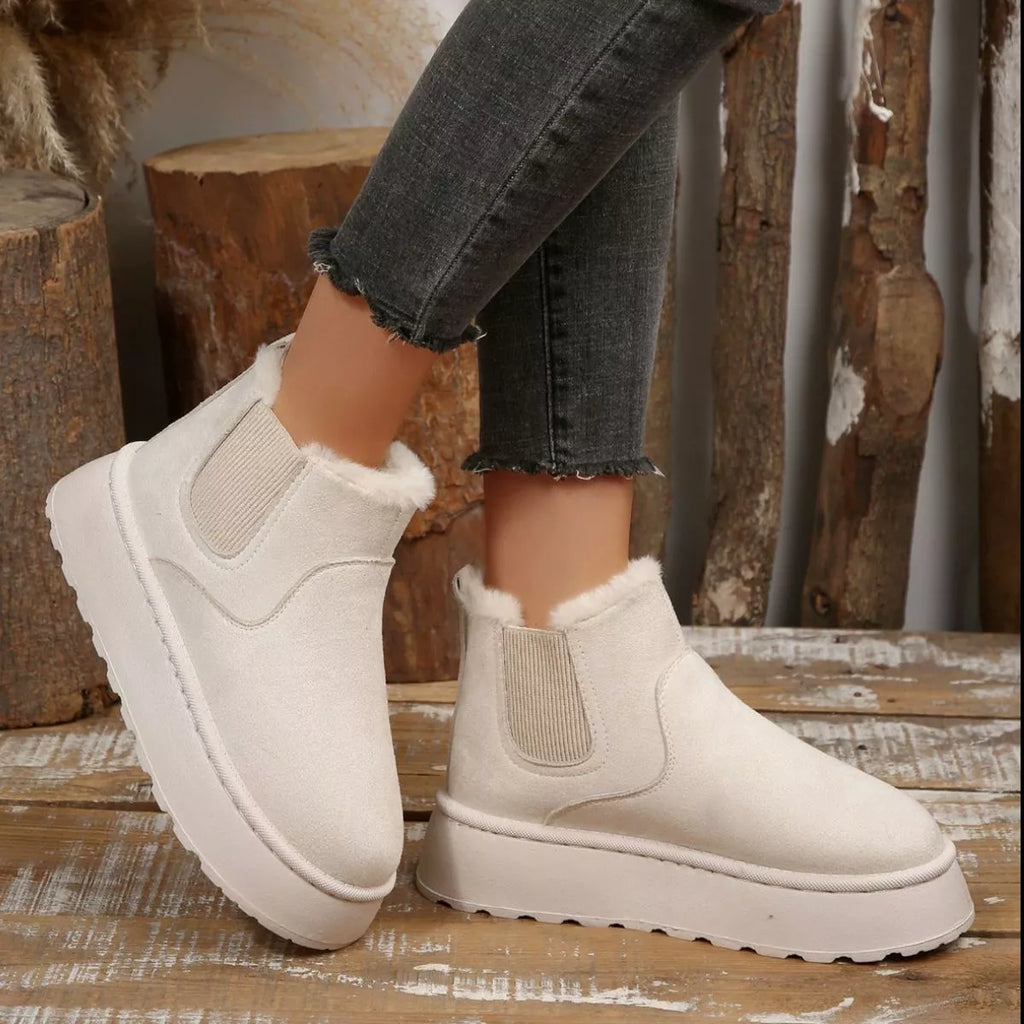 Round Toe Platform Boots
