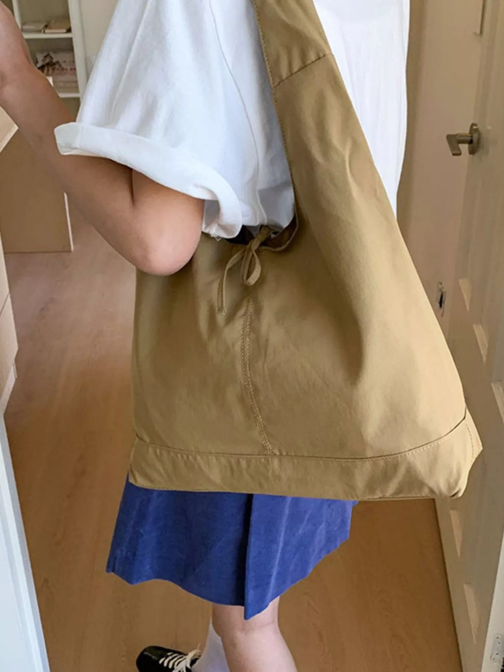 Tied Casual Lightweight Shoulder Bag