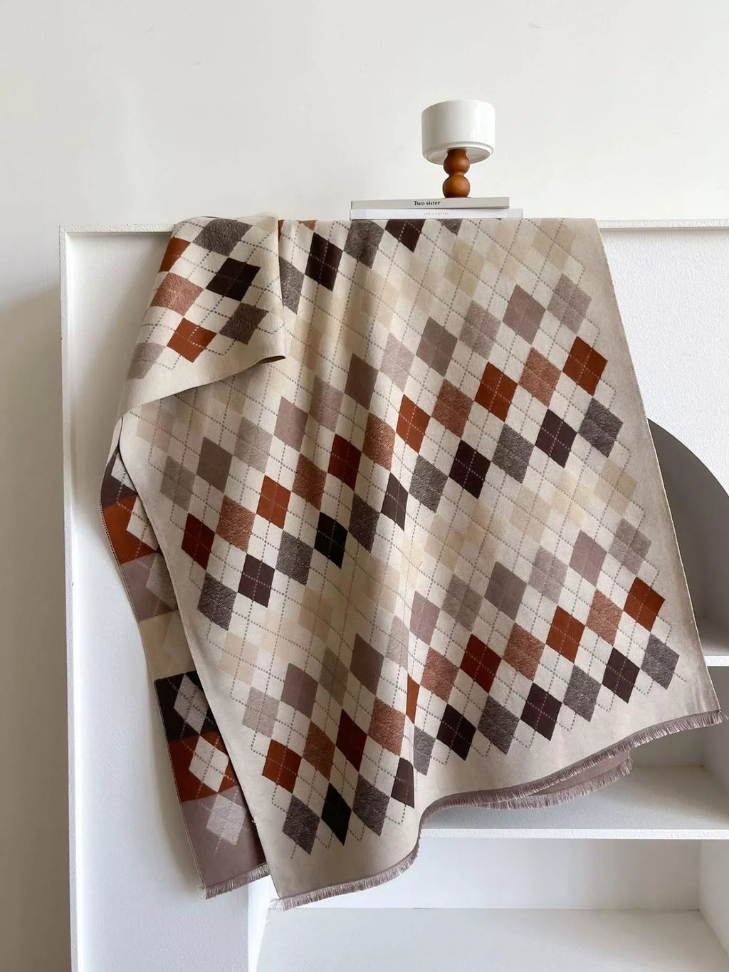 Diamond Pattern Warm Scarf