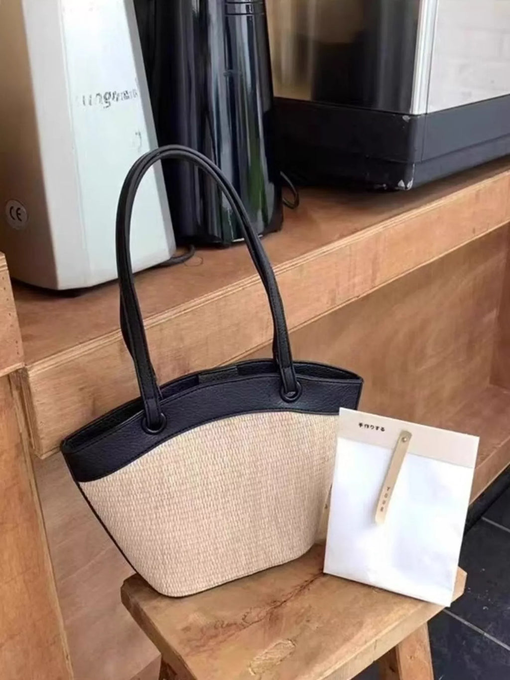 Contrast Trim Shoulder Bag