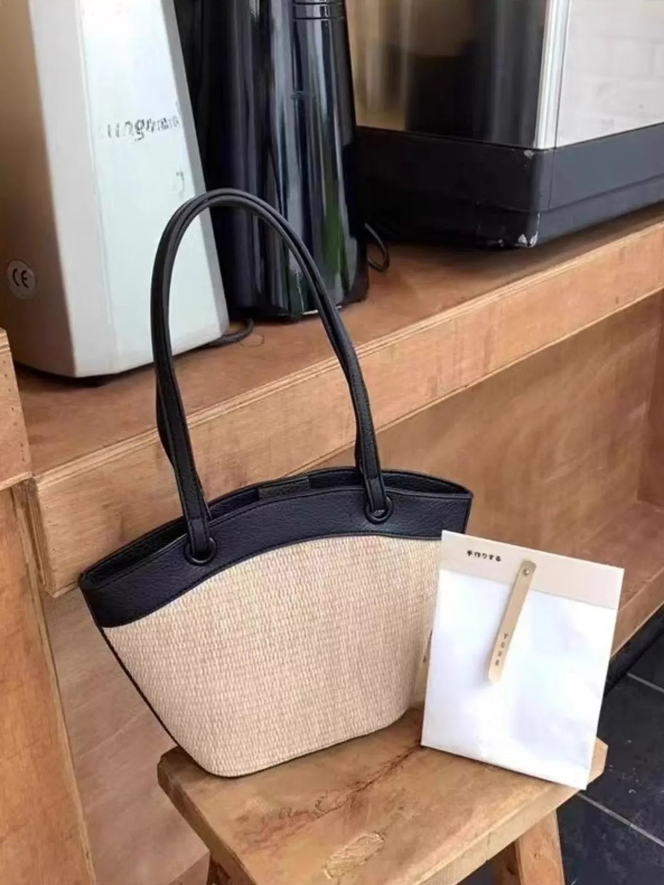 Contrast Trim Shoulder Bag