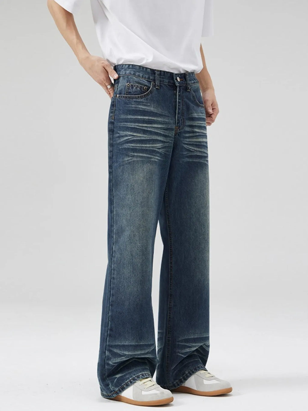 Men's Full Size Vintage Wash Wide Leg Jeans Plus Size
