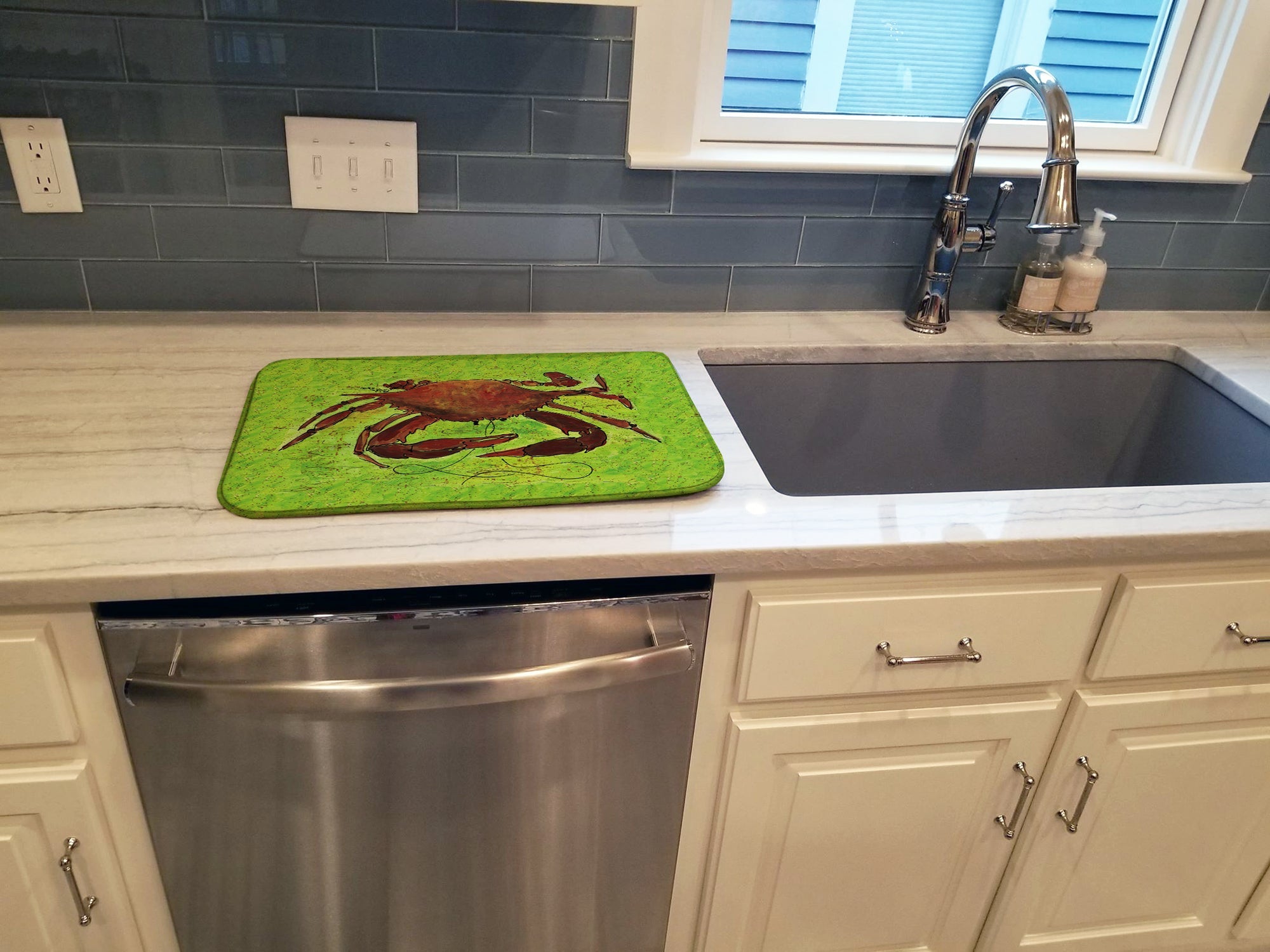 Crab Dish Drying Mat Absorbent Dish Drying Mat Pad for Kitchen Counter Dish Drainer Mat for Countertop, 14 x 21", Multicolor