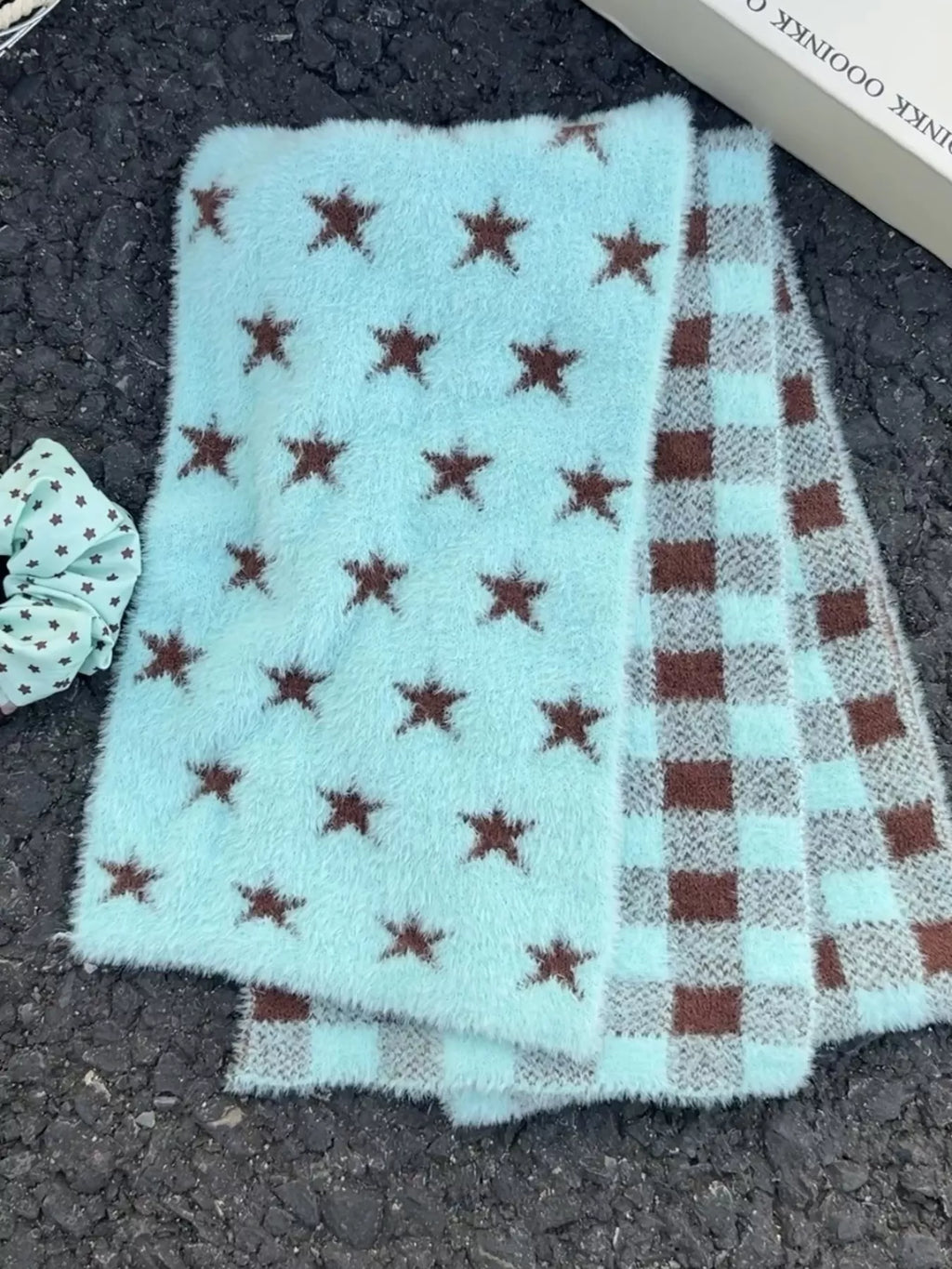Star Plaid Plush Scarf