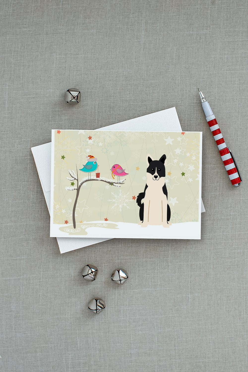 Christmas Presents between Friends Russo-European Laika Spitz Greeting Cards Pack of 8 Blank Cards with Envelopes Whimsical A7 Size 5x7