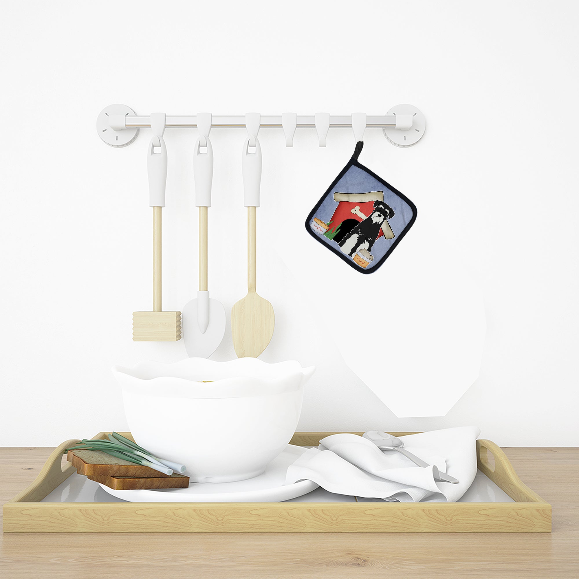 Dog House Collection Standard Schnauzer Salt and Pepper Pot Holder Set of 2 Heat Resistant Quilted Hot Pads 7.5 x 7.5 Inch, Insulated Kitchen Trivets for Cooking & Baking