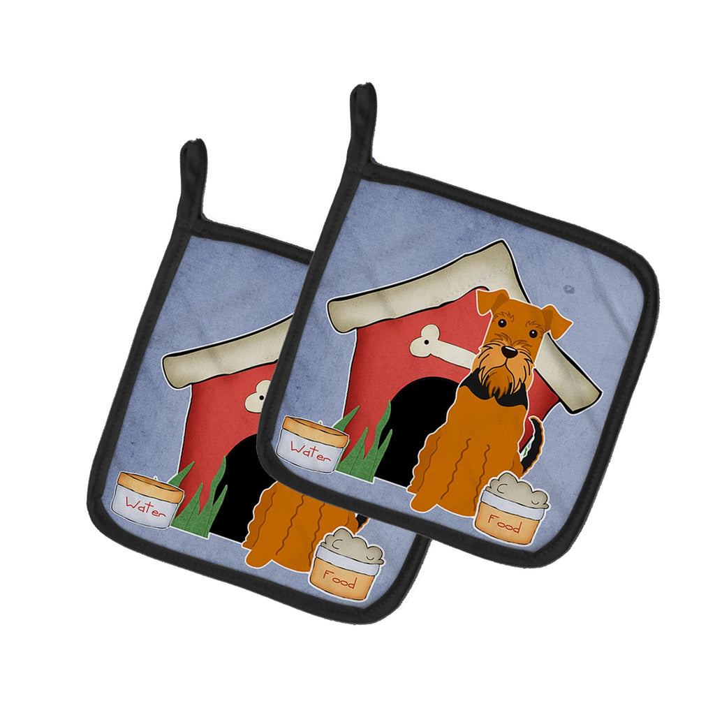 Dog House Collection Airedale Pot Holder Set of 2 Heat Resistant Quilted Hot Pads 7.5 x 7.5 Inch, Insulated Kitchen Trivets for Cooking & Baking