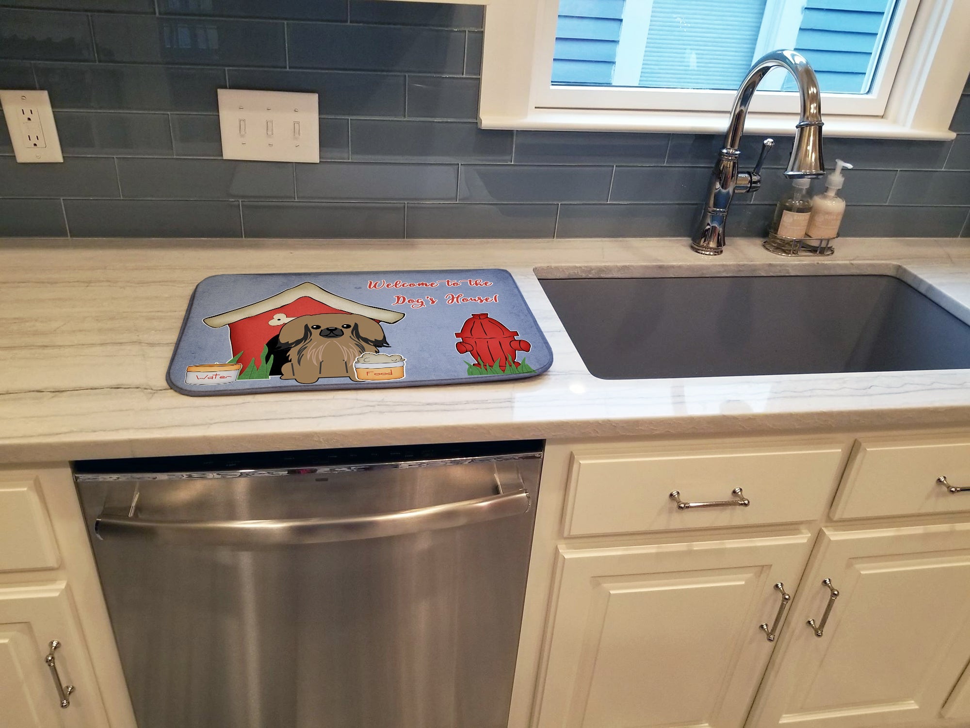 Dog House Collection Pekingese Tan Dish Drying Mat Absorbent Dish Drying Mat Pad for Kitchen Counter Dish Drainer Mat for Countertop, 14 x 21", Multicolor