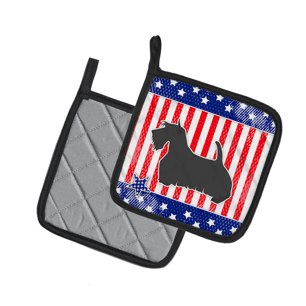 USA Patriotic Scottish Terrier Pot Holder Set of 2 Heat Resistant Quilted Hot Pads 7.5 x 7.5 Inch, Insulated Kitchen Trivets for Cooking & Baking