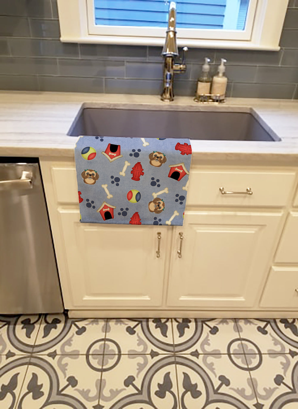 Dog House Collection Chocolate Brown Shih Tzu Kitchen Towel Velour Plush Front and Cotton Loop Back Machine Washable