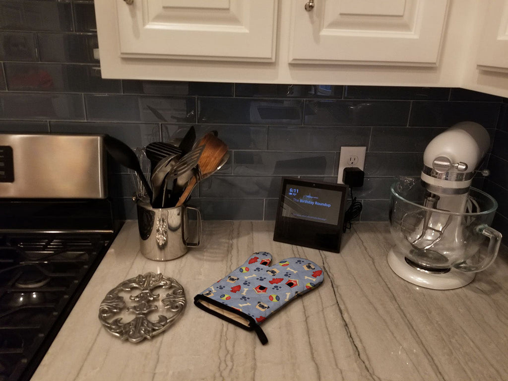 Dog House Collection Fawn Pug Oven Mitt Heat Resistant Thick Oven Mitt for Hot Pans and Oven, Kitchen Mitt Protect Hands, Cooking Baking Glove