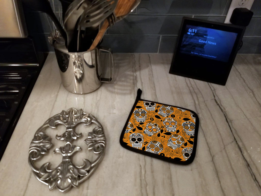 Day of the Dead Orange Pot Holder Set of 2 Heat Resistant Quilted Hot Pads 7.5 x 7.5 Inch, Insulated Kitchen Trivets for Cooking & Baking