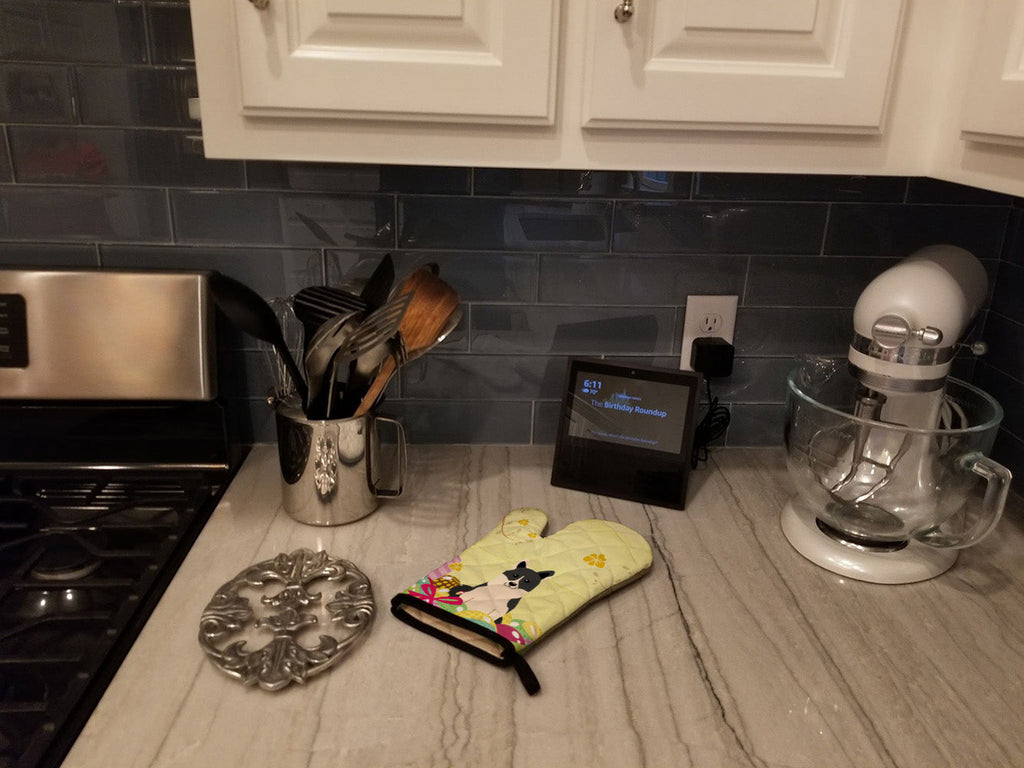Easter Eggs Russo-European Laika Spitz Oven Mitt Heat Resistant Thick Oven Mitt for Hot Pans and Oven, Kitchen Mitt Protect Hands, Cooking Baking Glove
