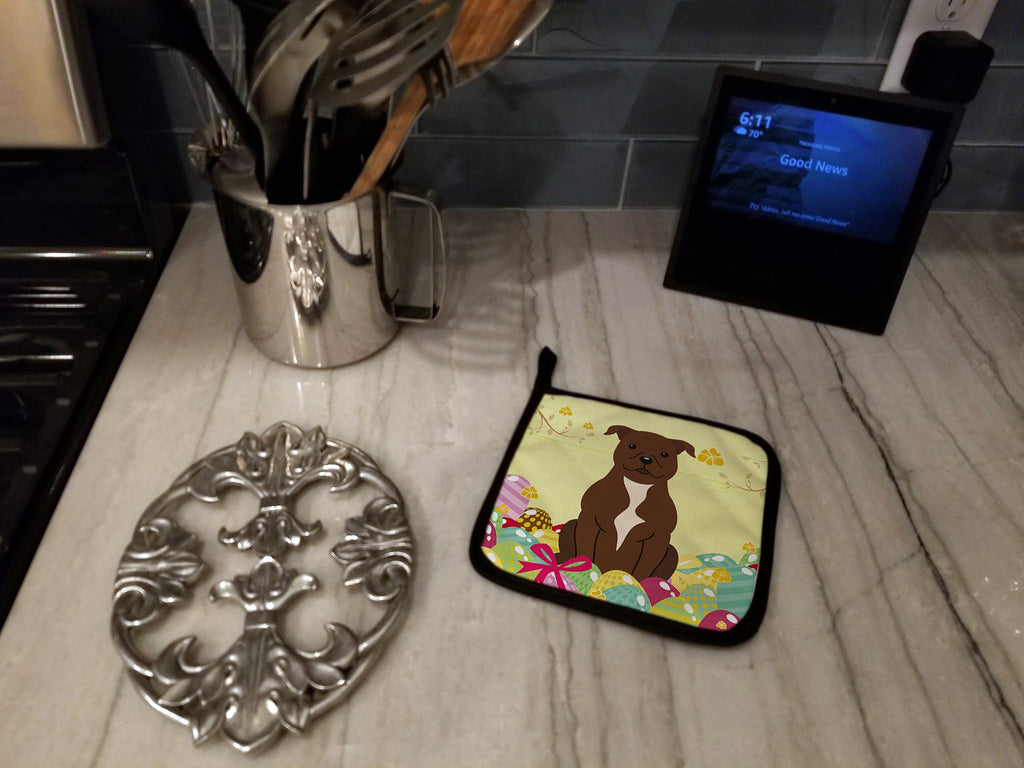 Easter Eggs Staffordshire Bull Terrier Chocolate Pot Holder Set of 2 Heat Resistant Quilted Hot Pads 7.5 x 7.5 Inch, Insulated Kitchen Trivets for Cooking & Baking