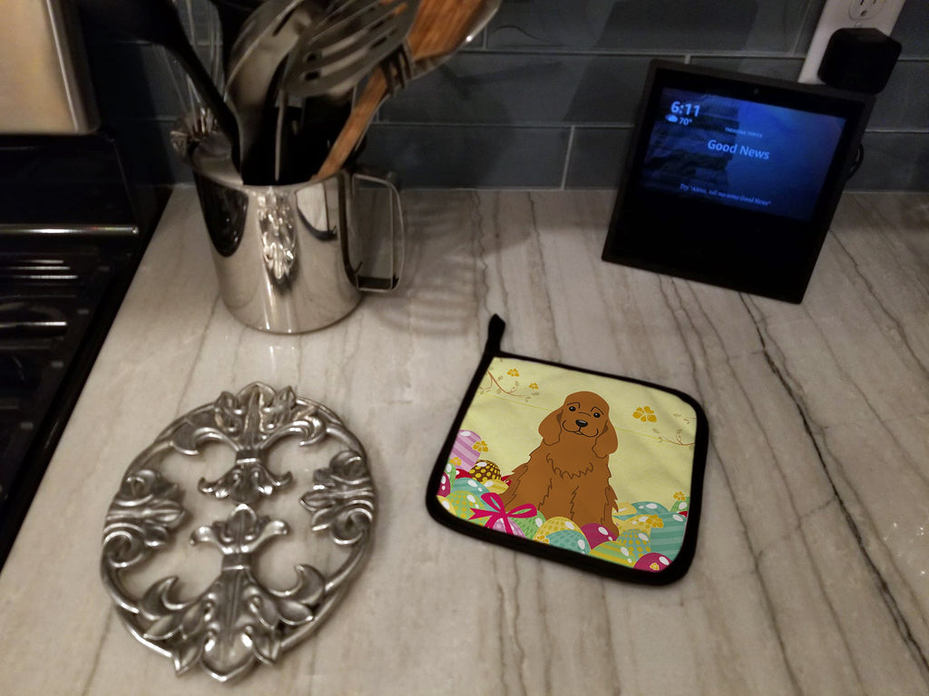 Easter Eggs Cocker Spaniel Red Pot Holder Set of 2 Heat Resistant Quilted Hot Pads 7.5 x 7.5 Inch, Insulated Kitchen Trivets for Cooking & Baking