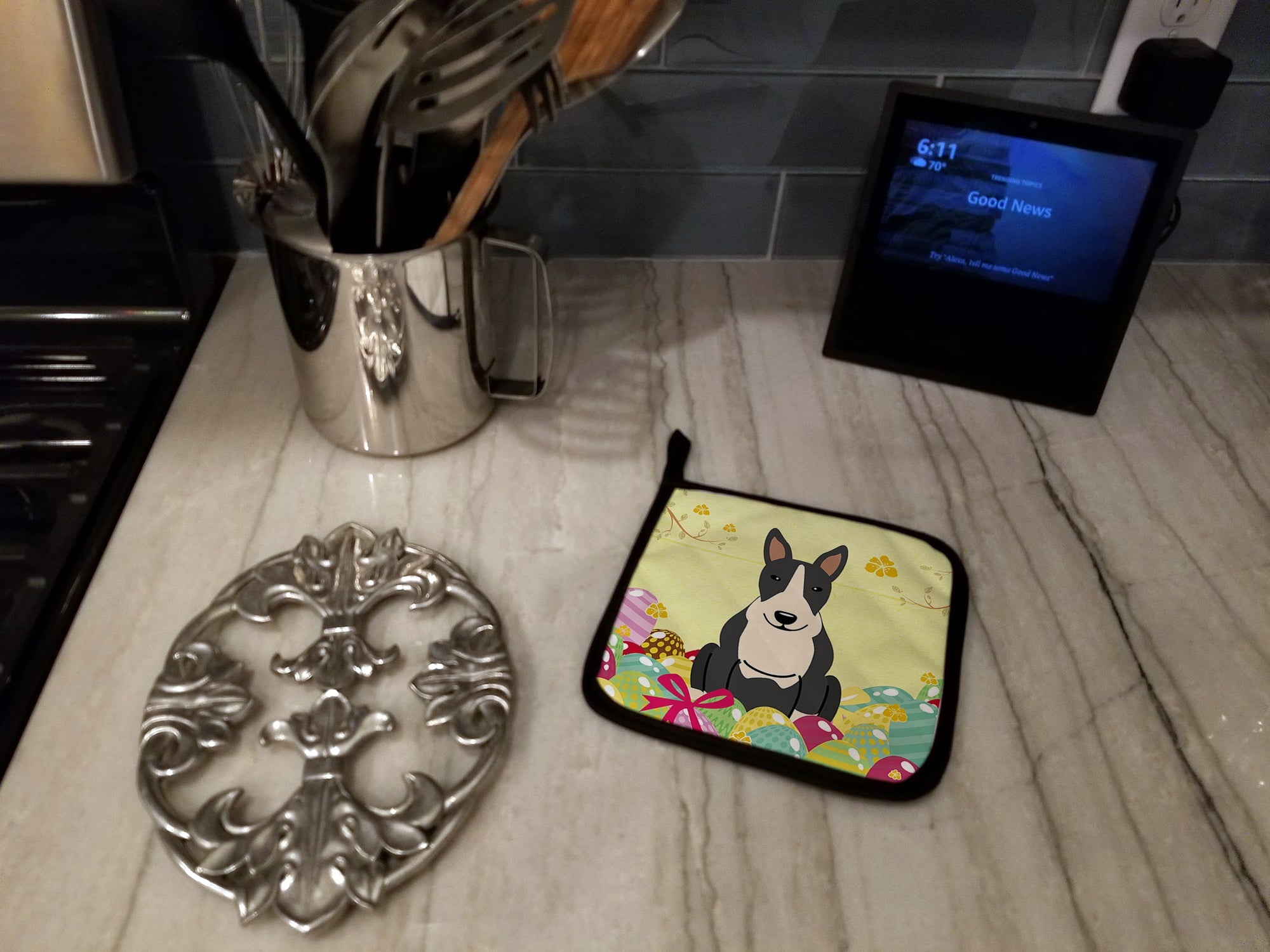 Easter Eggs Bull Terrier Black White Pot Holder Set of 2 Heat Resistant Quilted Hot Pads 7.5 x 7.5 Inch, Insulated Kitchen Trivets for Cooking & Baking