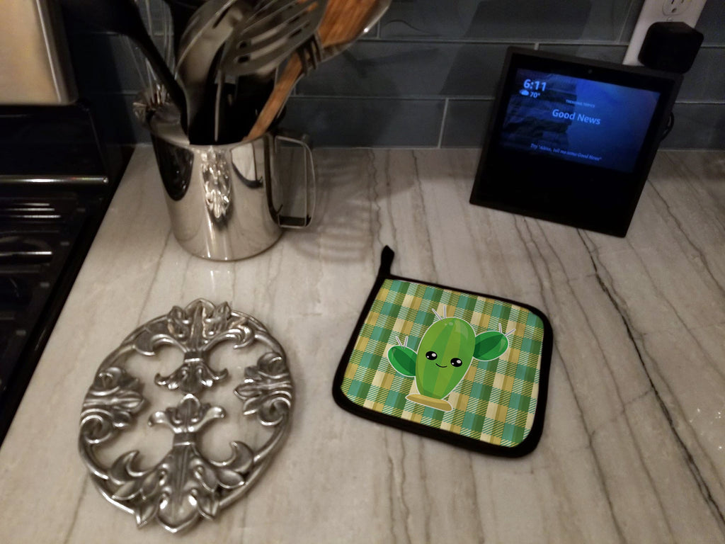 Cactus Plaid Pot Holder Set of 2 Heat Resistant Quilted Hot Pads 7.5 x 7.5 Inch, Insulated Kitchen Trivets for Cooking & Baking
