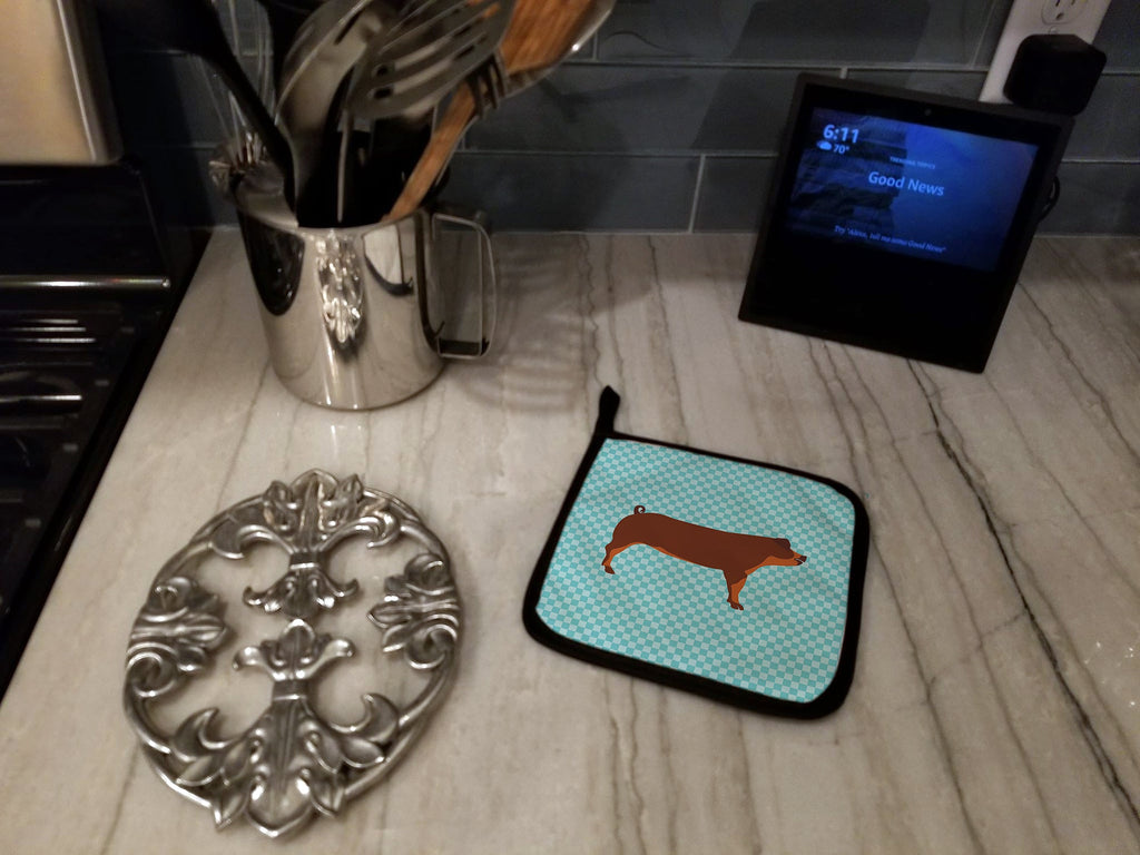 Duroc Pig Blue Check Pot Holder Set of 2 Heat Resistant Quilted Hot Pads 7.5 x 7.5 Inch, Insulated Kitchen Trivets for Cooking & Baking