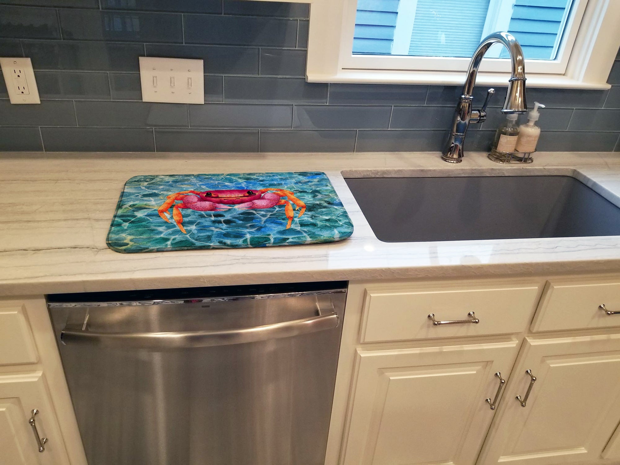 Crab Dish Drying Mat Absorbent Dish Drying Mat Pad for Kitchen Counter Dish Drainer Mat for Countertop, 14 x 21", Multicolor