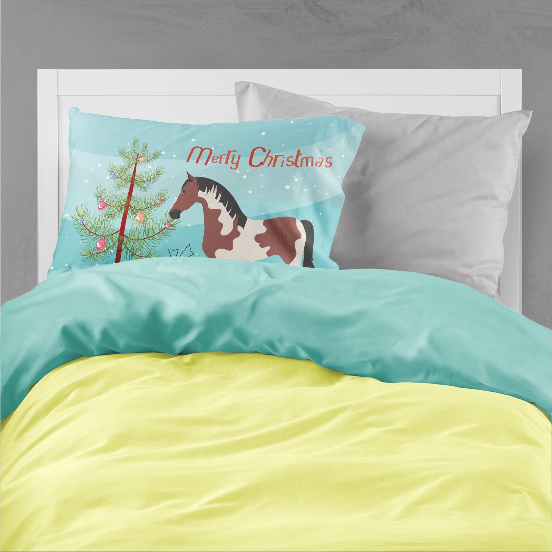 Pinto Horse Christmas Standard Pillowcase Lightweight Super Soft Easy Care Decorative Artwork Pillowcase, Standard