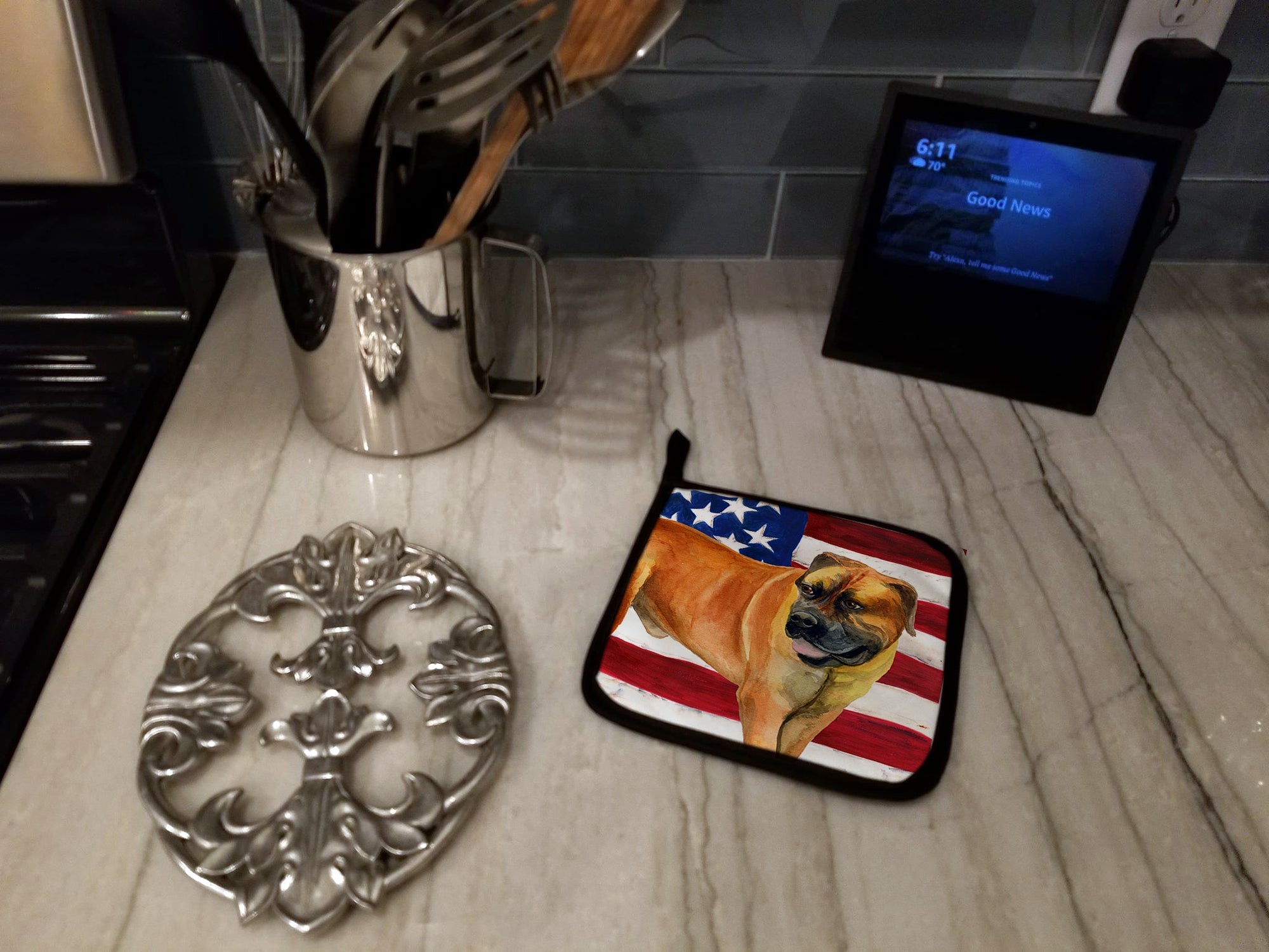 Boerboel Mastiff Patriotic Pot Holder Set of 2 Heat Resistant Quilted Hot Pads 7.5 x 7.5 Inch, Insulated Kitchen Trivets for Cooking & Baking