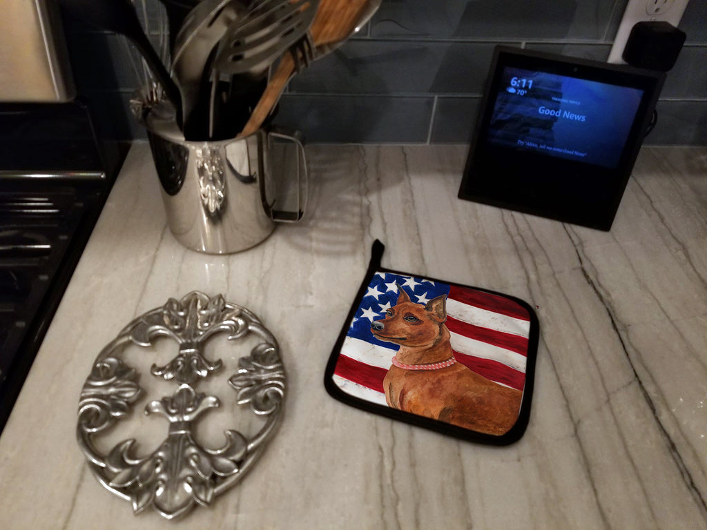 Miniature Pinscher Patriotic Pot Holder Set of 2 Heat Resistant Quilted Hot Pads 7.5 x 7.5 Inch, Insulated Kitchen Trivets for Cooking & Baking