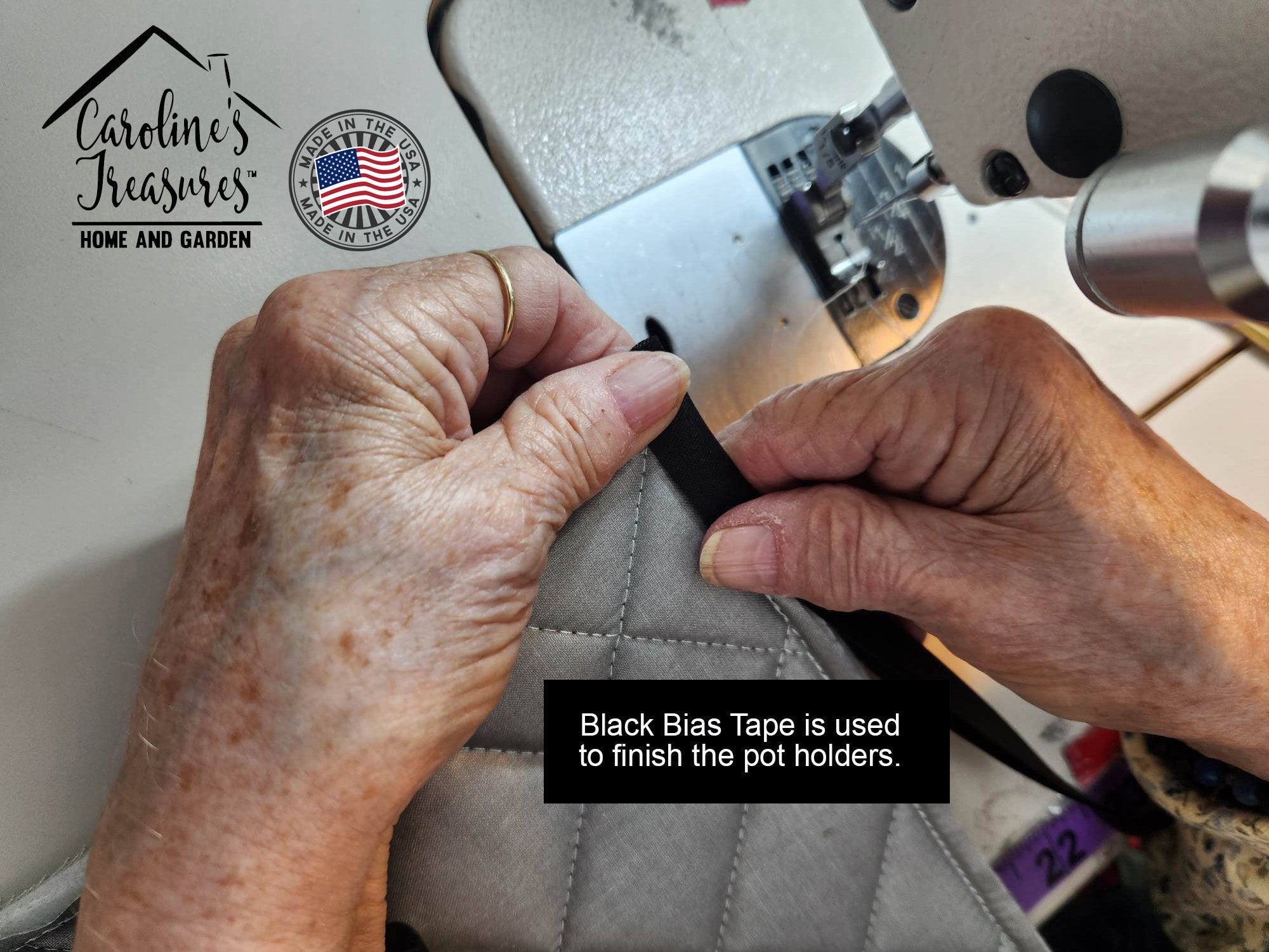 Sheltie Love Pot Holder Set of 2 Heat Resistant Quilted Hot Pads 7.5 x 7.5 Inch, Insulated Kitchen Trivets for Cooking & Baking