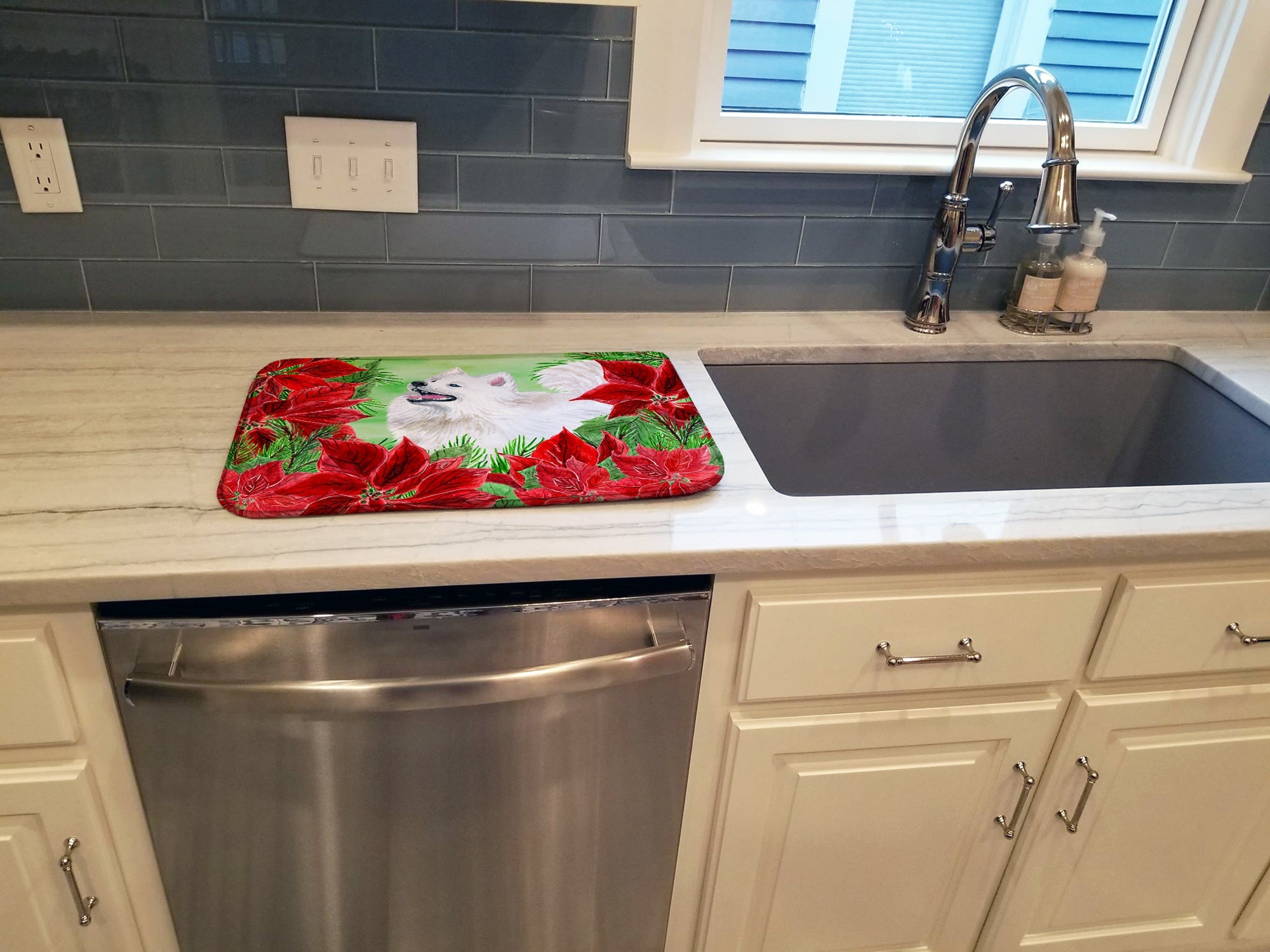 Samoyed Poinsettas Dish Drying Mat Absorbent Dish Drying Mat Pad for Kitchen Counter Dish Drainer Mat for Countertop, 14 x 21", Multicolor