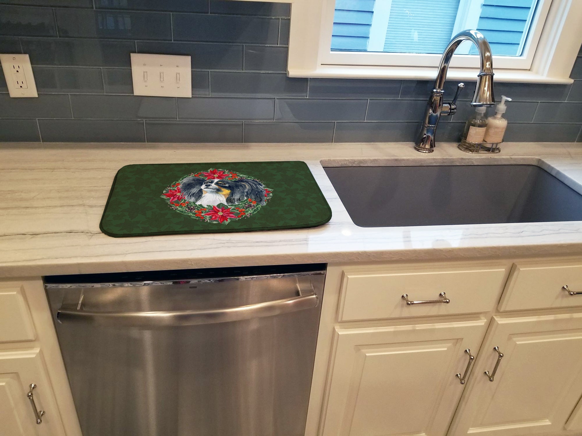 Papillon Poinsetta Wreath Dish Drying Mat Absorbent Dish Drying Mat Pad for Kitchen Counter Dish Drainer Mat for Countertop, 14 x 21", Multicolor