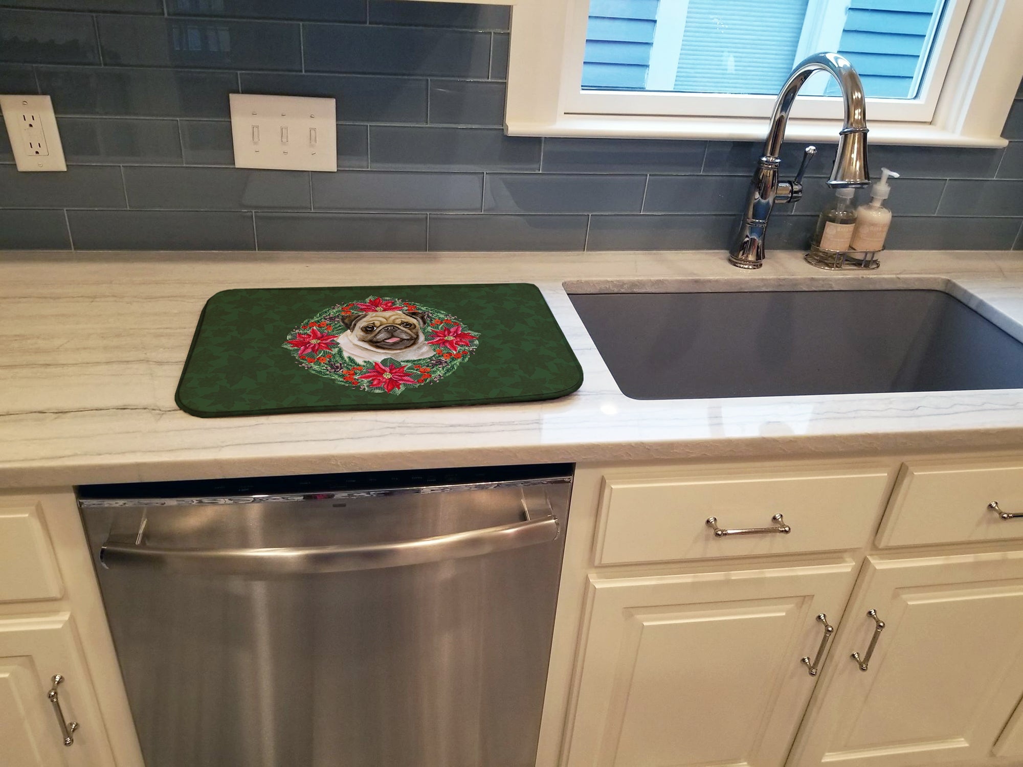 Fawn Pug Poinsetta Wreath Dish Drying Mat Absorbent Dish Drying Mat Pad for Kitchen Counter Dish Drainer Mat for Countertop, 14 x 21", Multicolor