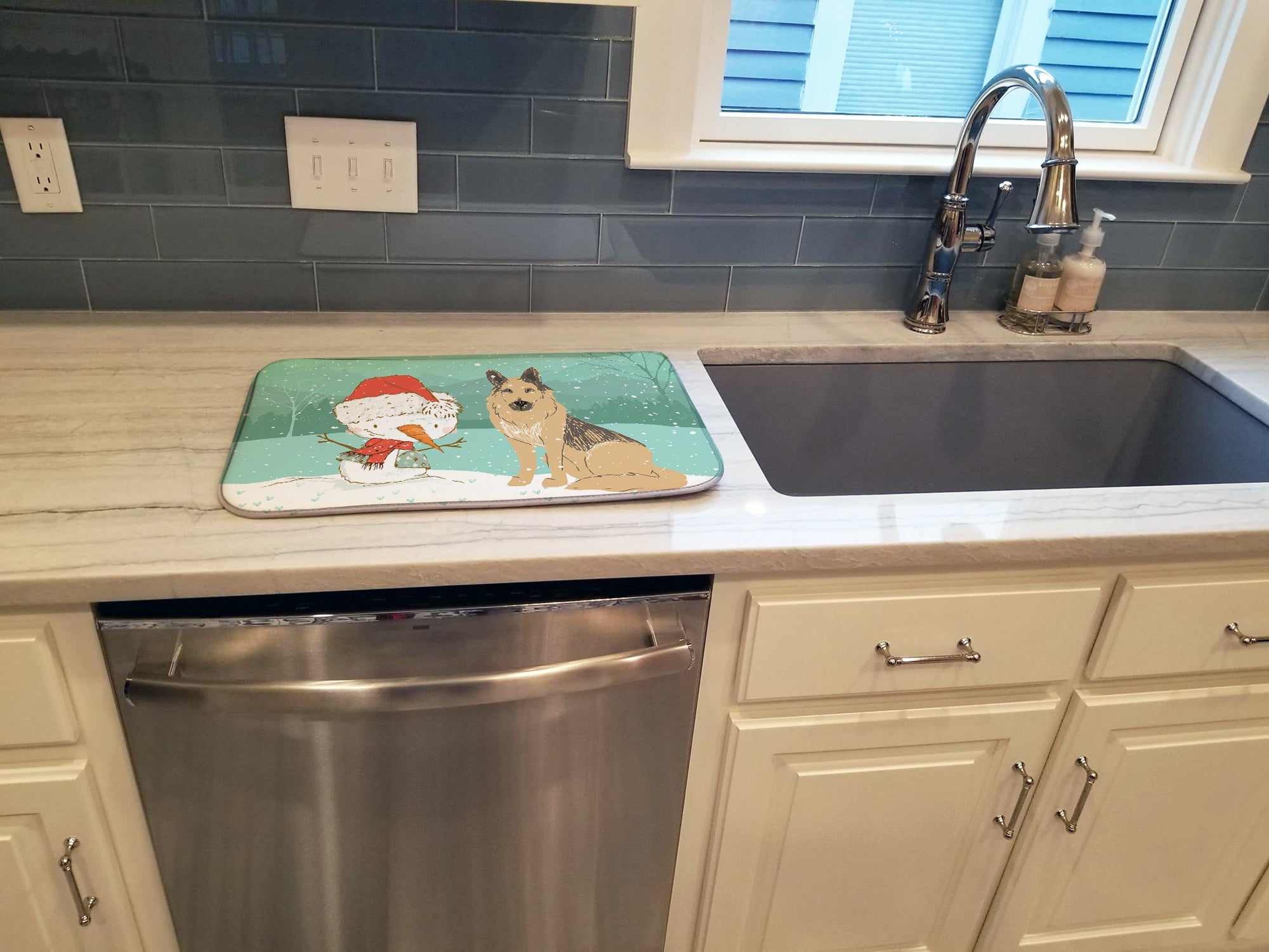 German Shepherd and Snowman Christmas Dish Drying Mat Absorbent Dish Drying Mat Pad for Kitchen Counter Dish Drainer Mat for Countertop, 14 x 21", Multicolor
