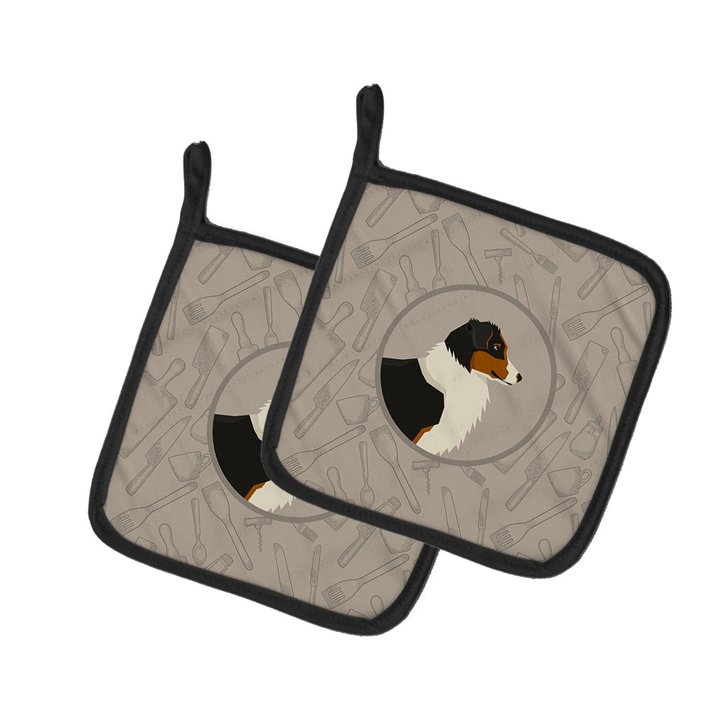 Australian Shepherd In the Kitchen Pot Holder Set of 2 Heat Resistant Quilted Hot Pads 7.5 x 7.5 Inch, Insulated Kitchen Trivets for Cooking & Baking