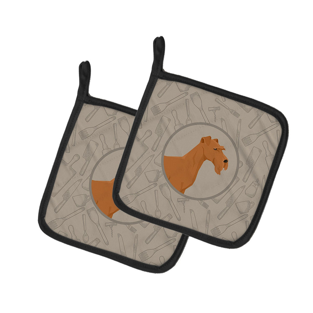 Irish Terrier In the Kitchen Pot Holder Set of 2 Heat Resistant Quilted Hot Pads 7.5 x 7.5 Inch, Insulated Kitchen Trivets for Cooking & Baking