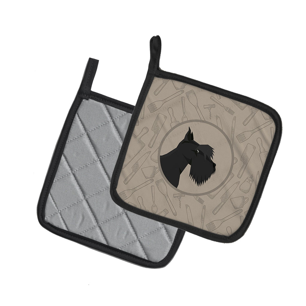 Scottish Terrier In the Kitchen Pot Holder Set of 2 Heat Resistant Quilted Hot Pads 7.5 x 7.5 Inch, Insulated Kitchen Trivets for Cooking & Baking