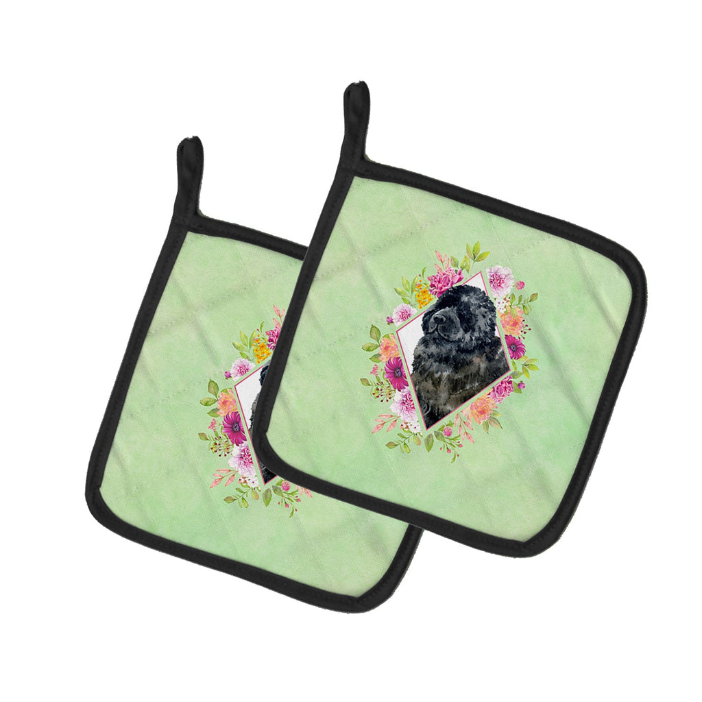 Newfoundland Green Flowers Pot Holder Set of 2 Heat Resistant Quilted Hot Pads 7.5 x 7.5 Inch, Insulated Kitchen Trivets for Cooking & Baking