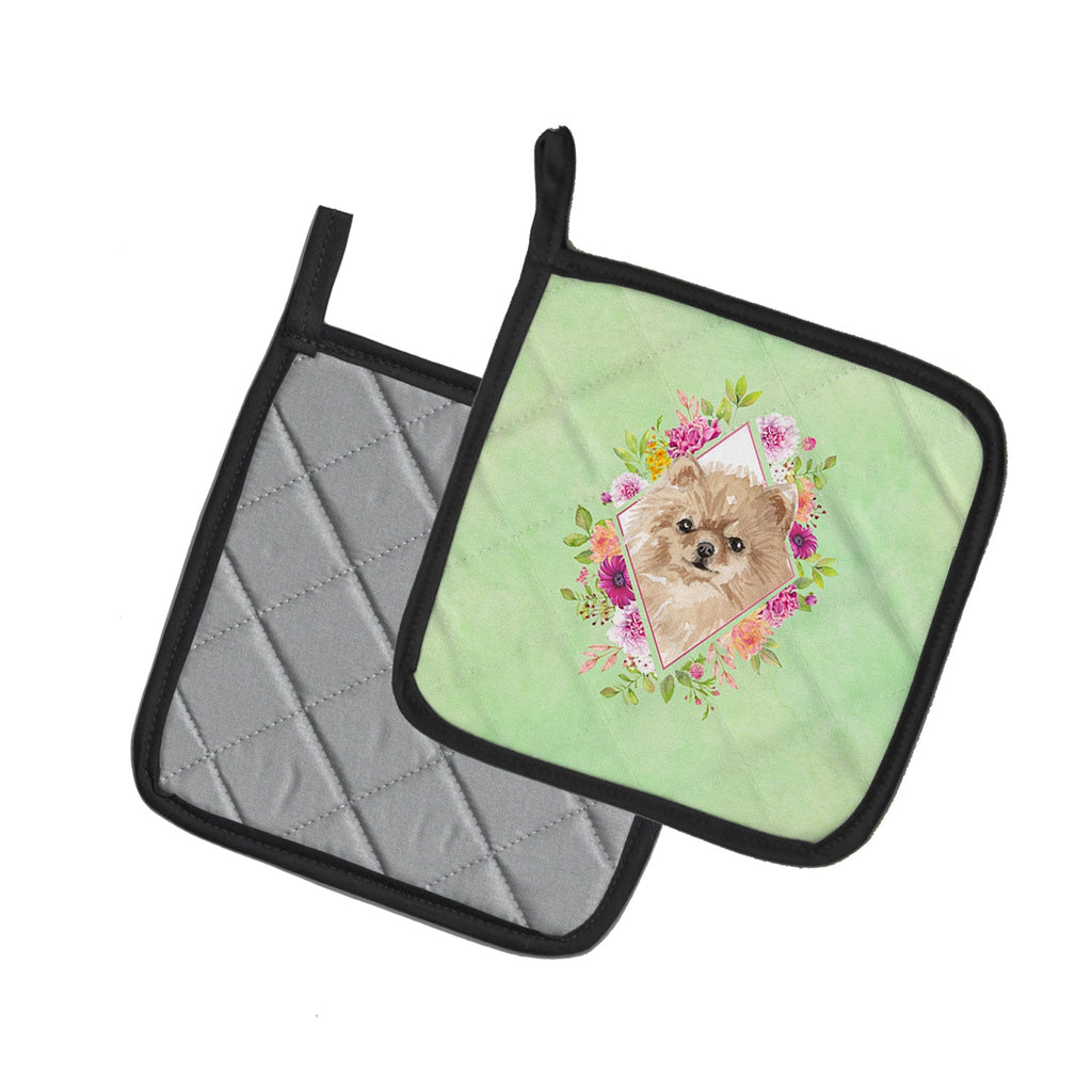 Pomeranian Green Flowers Pot Holder Set of 2 Heat Resistant Quilted Hot Pads 7.5 x 7.5 Inch, Insulated Kitchen Trivets for Cooking & Baking